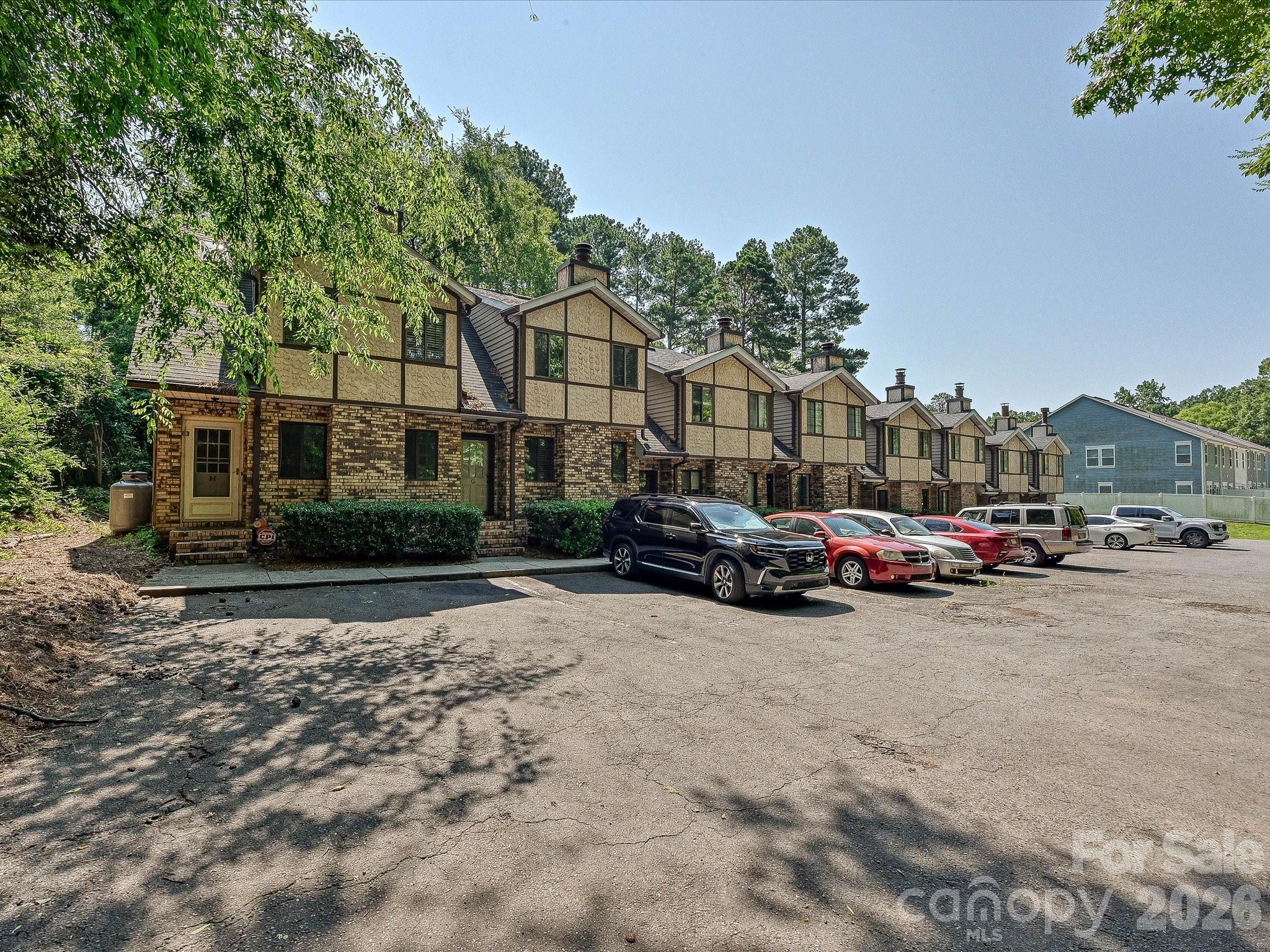 9111 Sharonbrook Drive — Charlotte