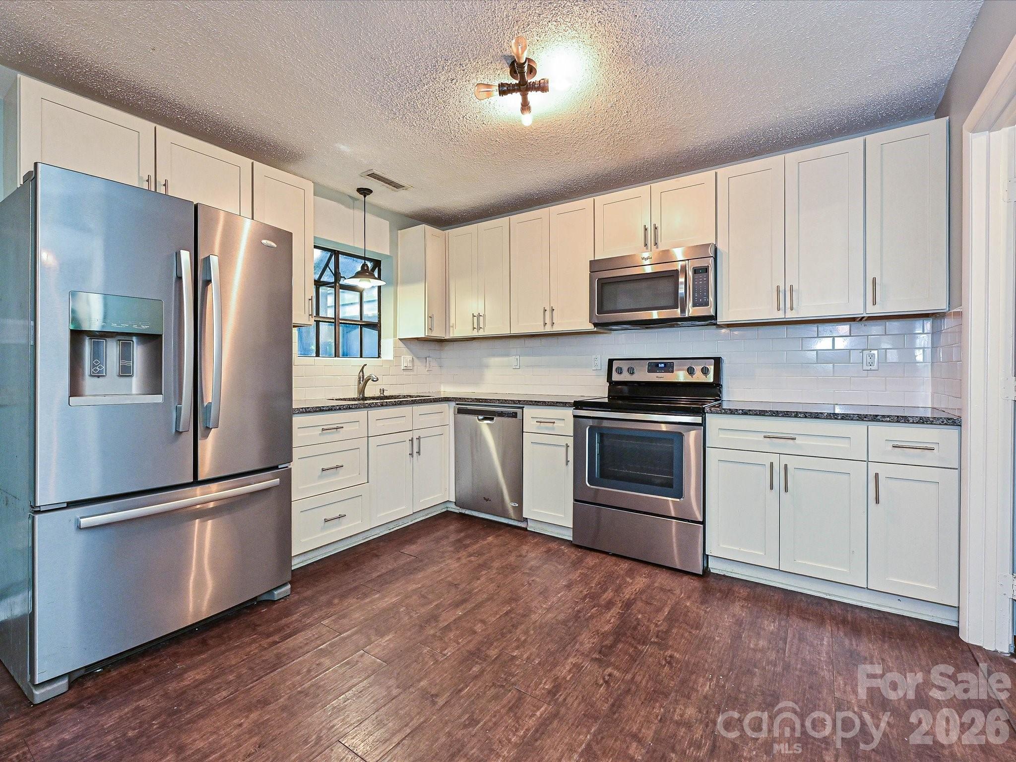 9111 Sharonbrook Drive — Charlotte