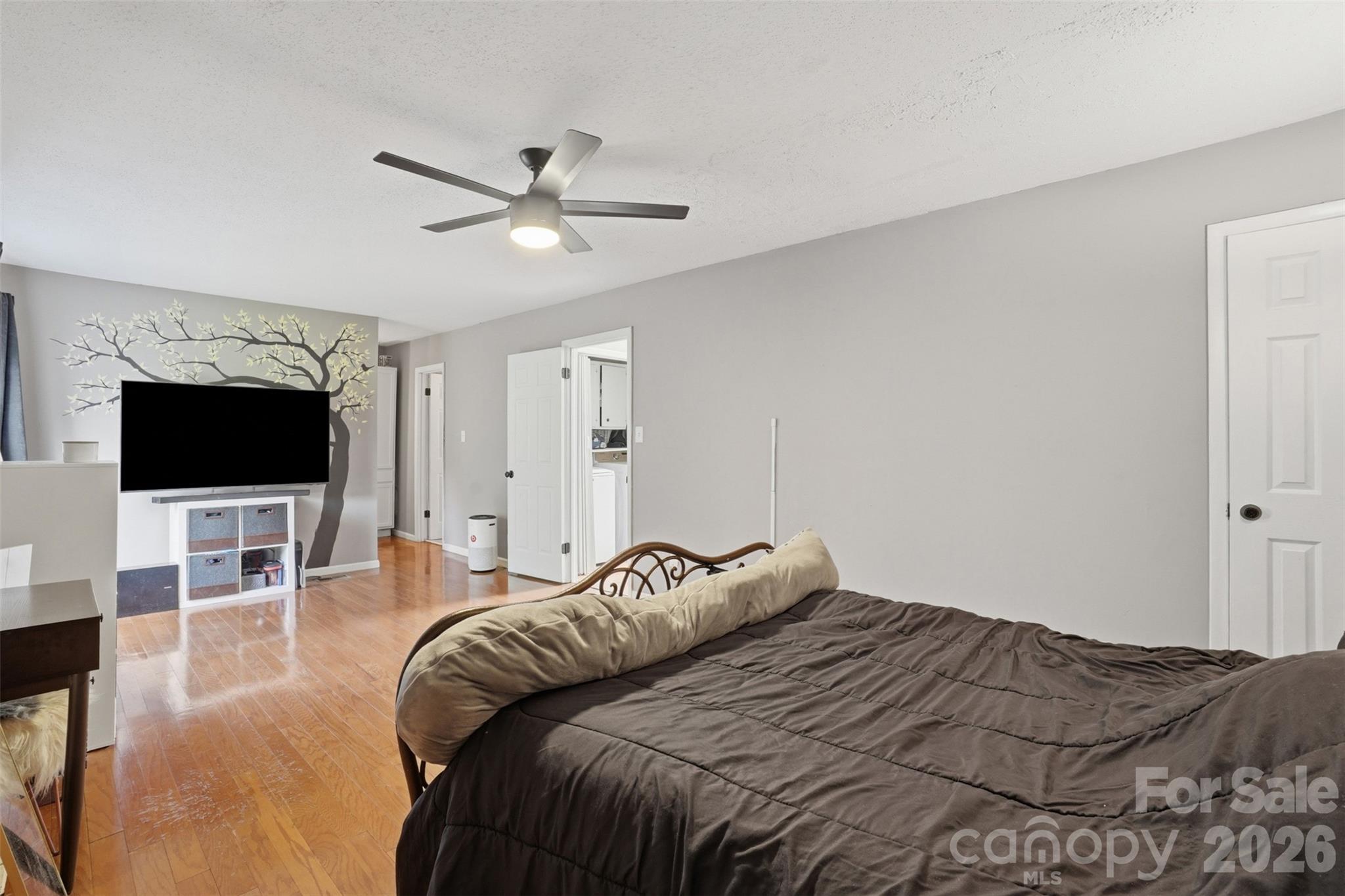 8338 Cricket Lake Drive — Charlotte