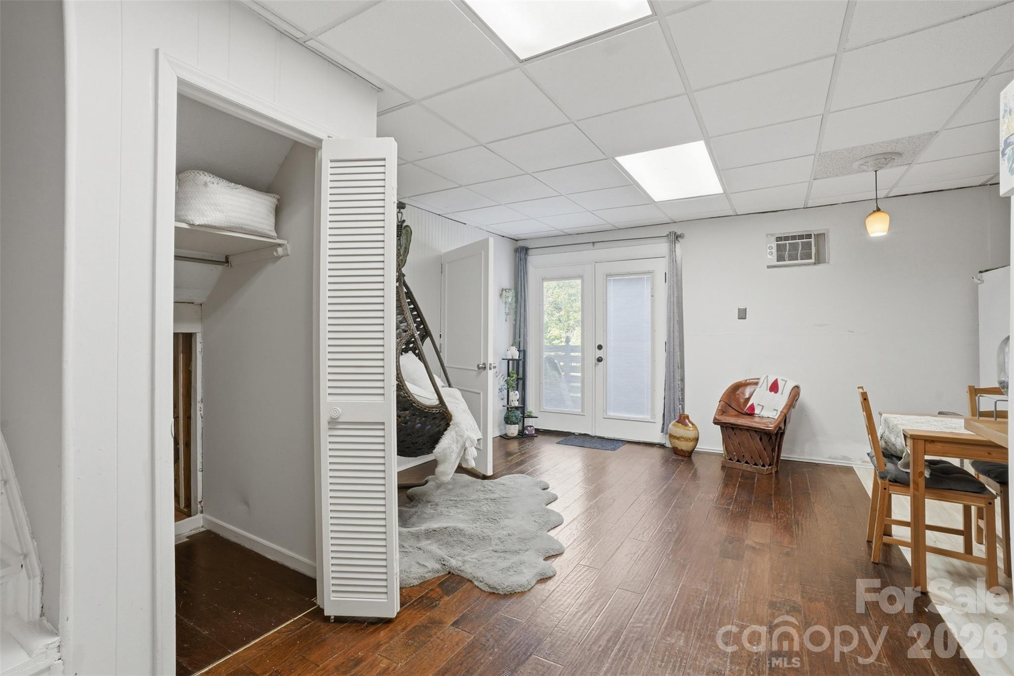 8338 Cricket Lake Drive — Charlotte