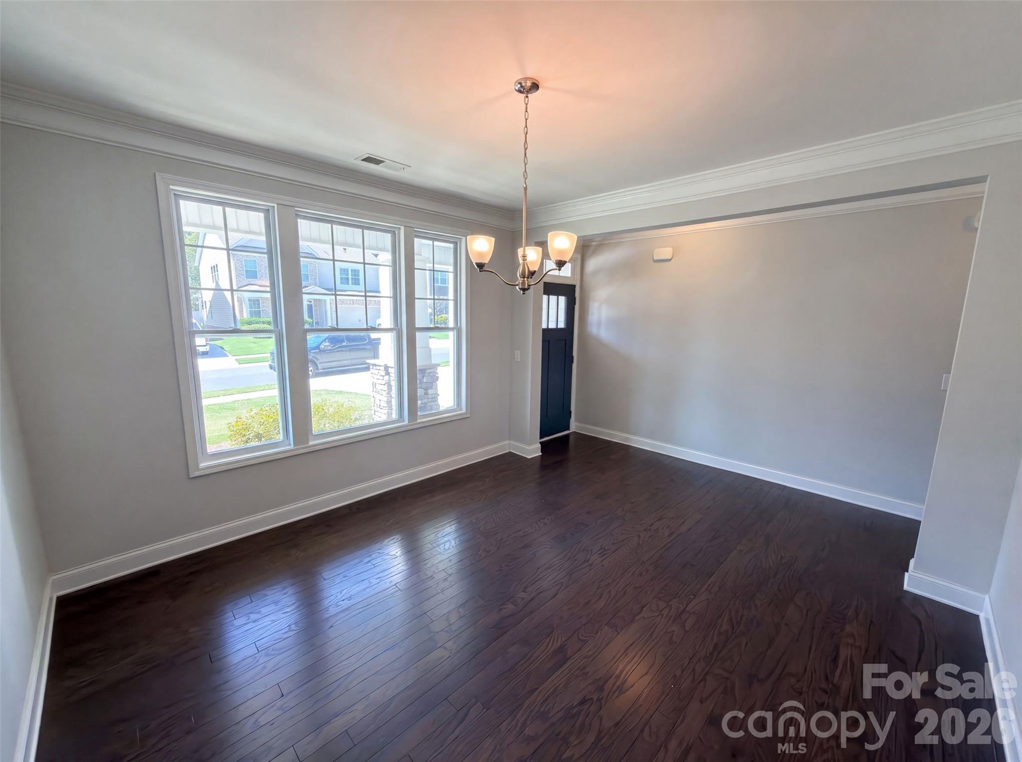 7020 Chrysanthemum Road — Lancaster