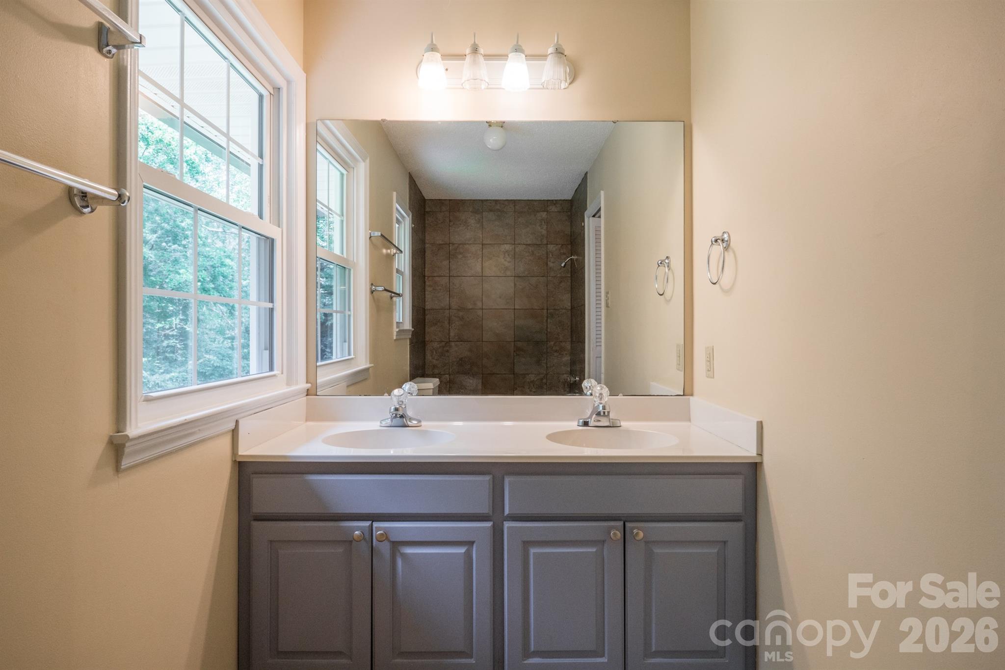229 Rocky Lane — Lincolnton