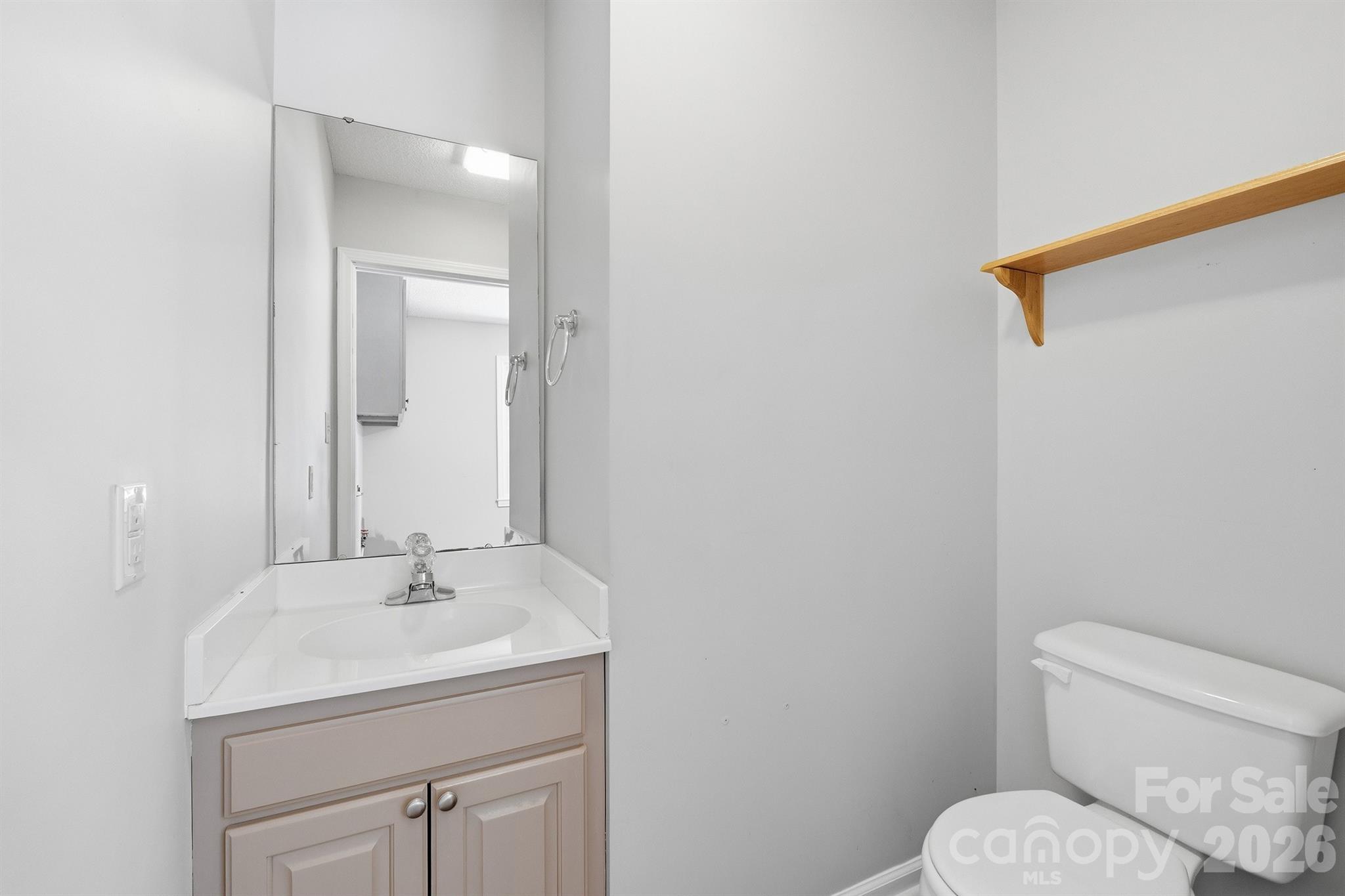 229 Rocky Lane — Lincolnton