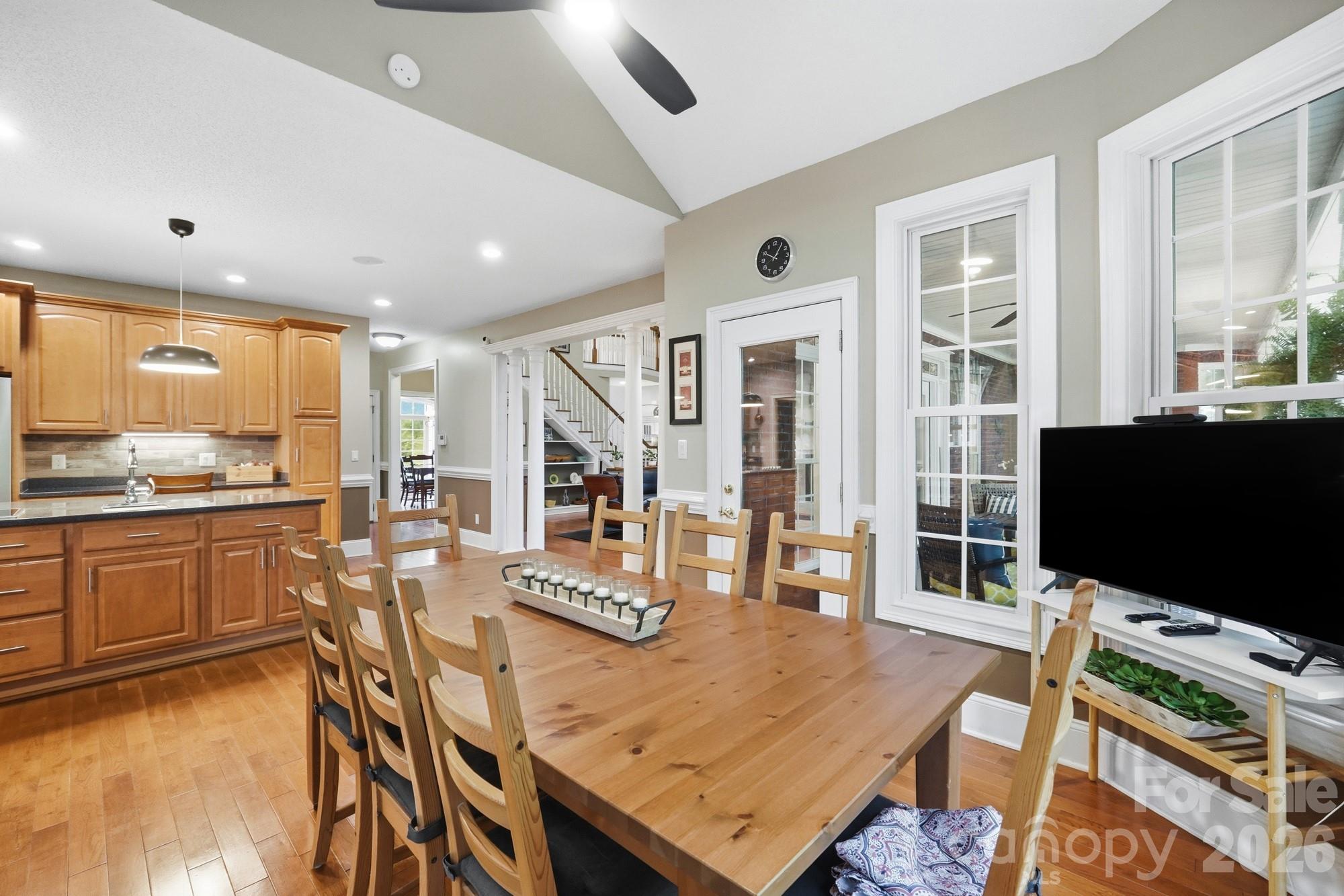1220 Grun Augen Drive — Richburg