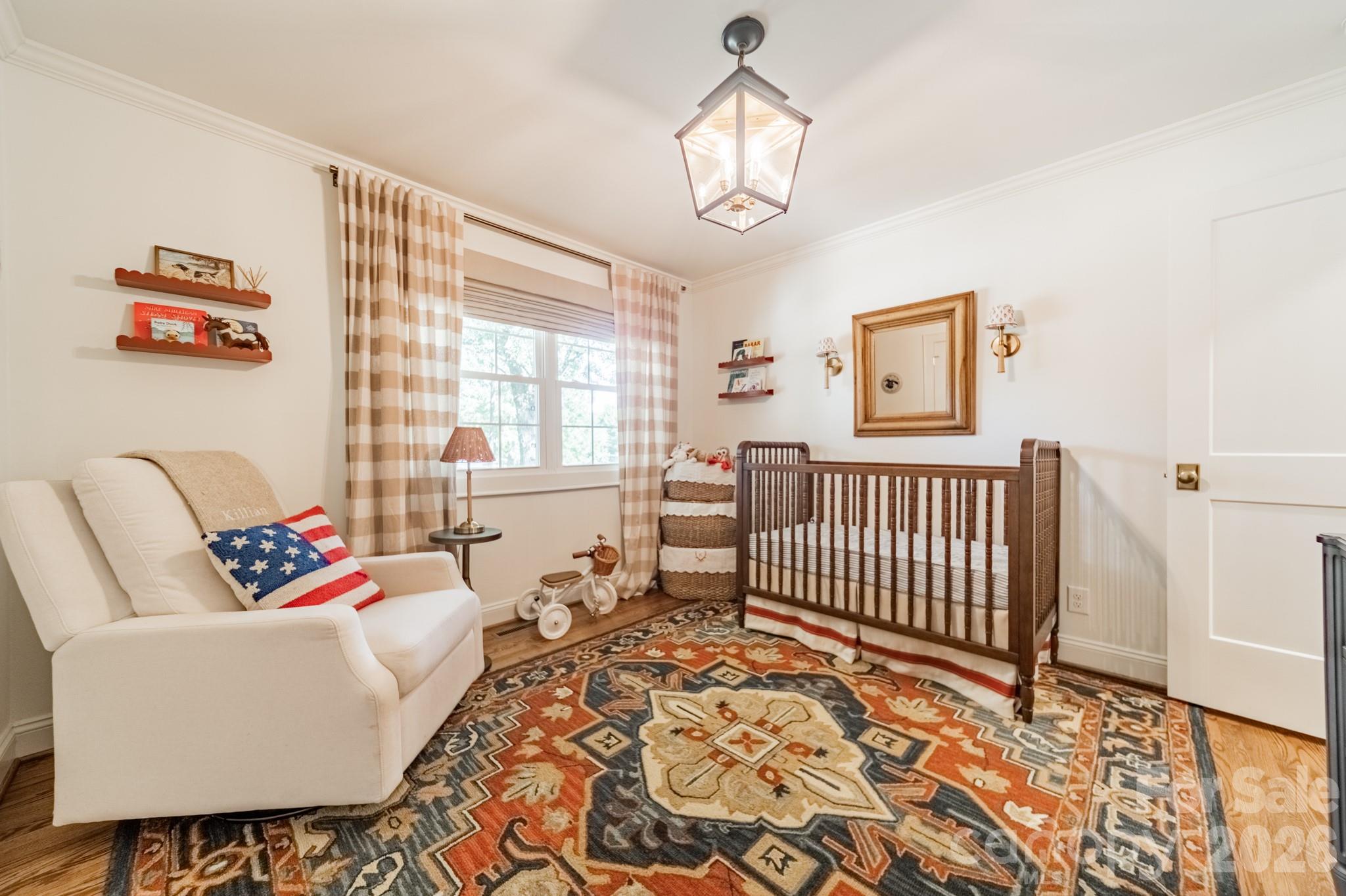 4865 Oglethorpe Place — Charlotte