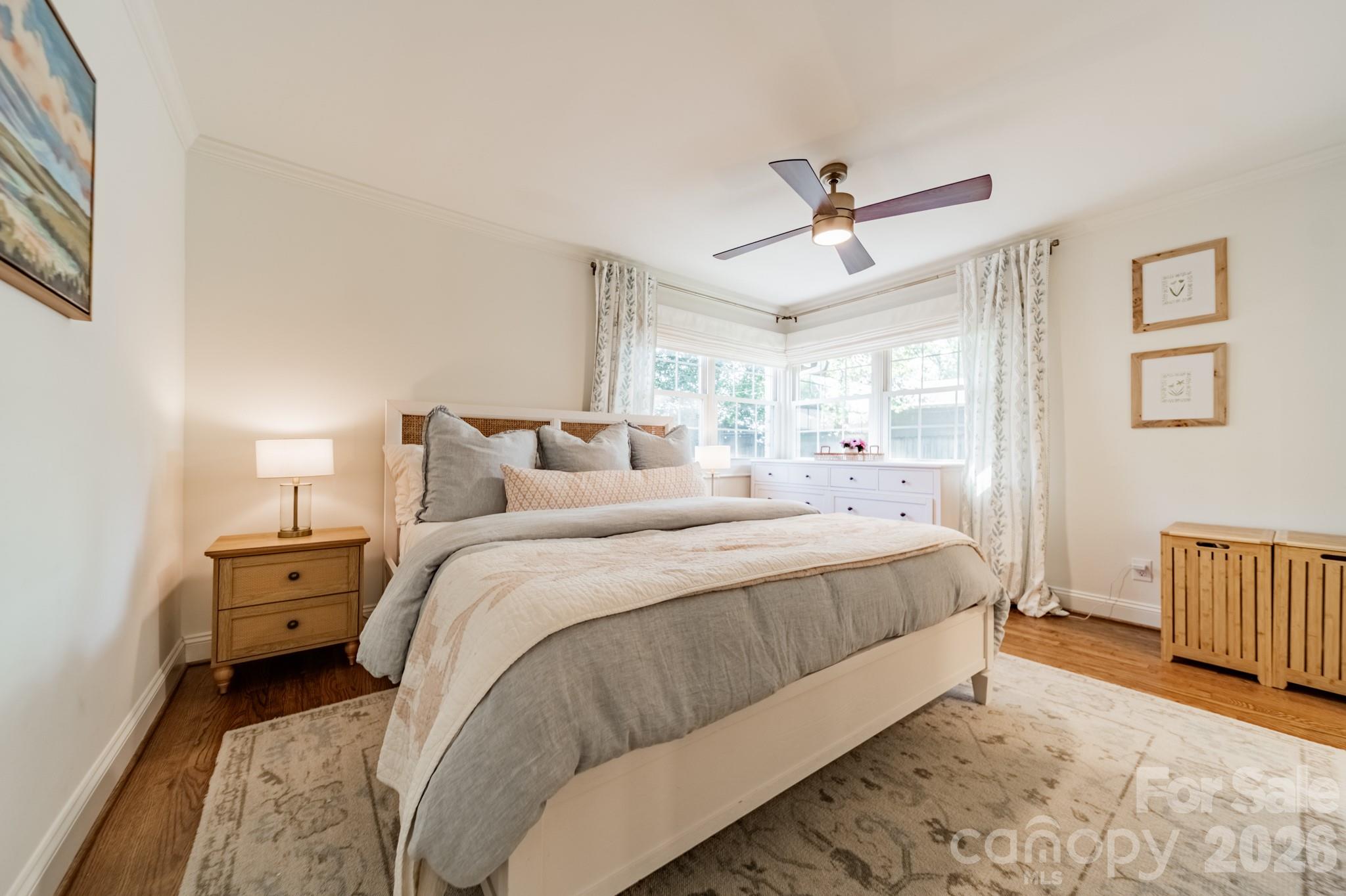 4865 Oglethorpe Place — Charlotte