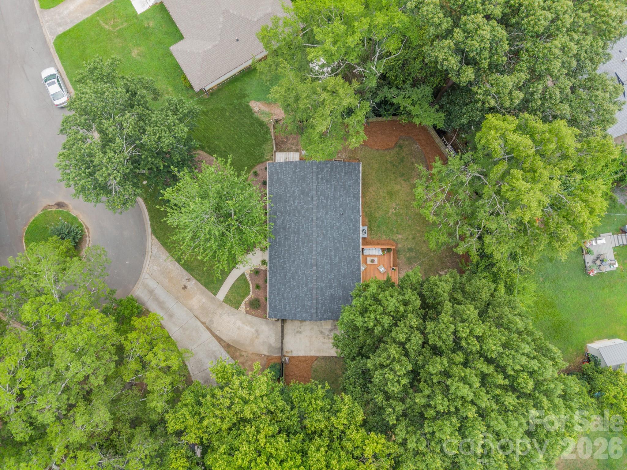 4865 Oglethorpe Place — Charlotte