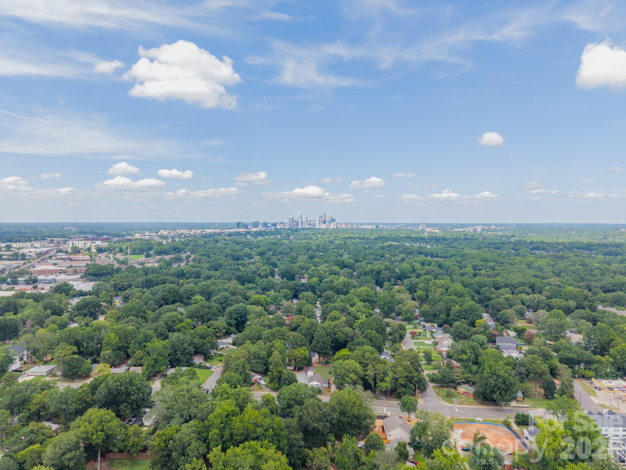 4865 Oglethorpe Place — Charlotte