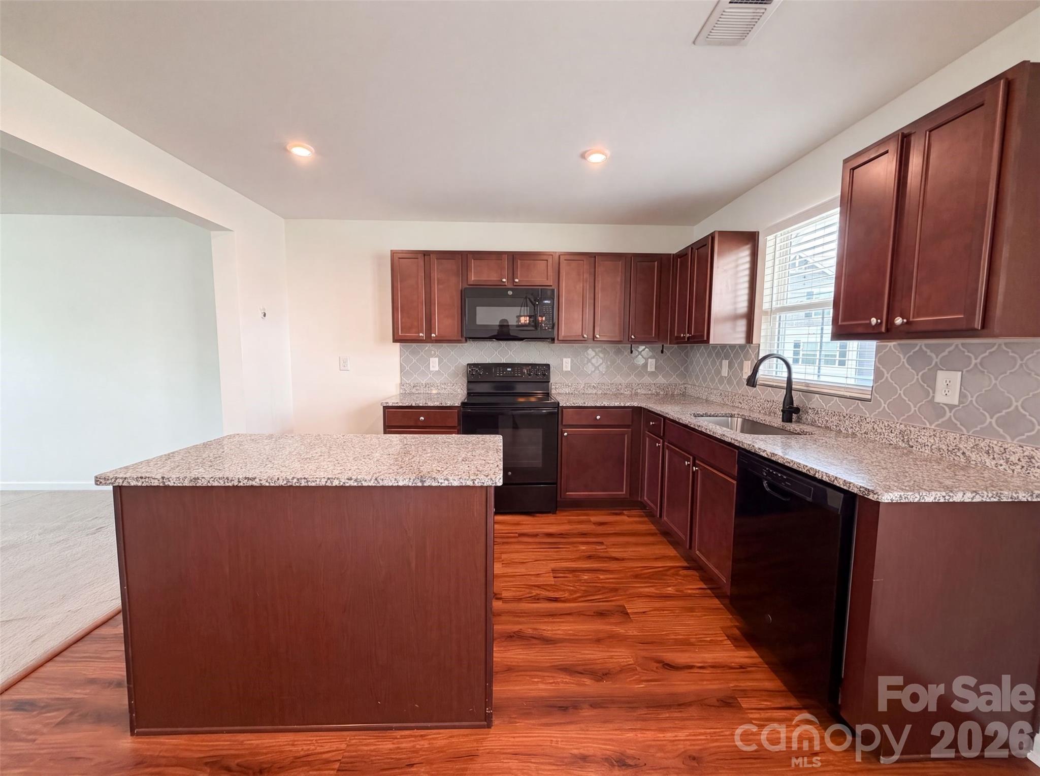 923 Taybyn Road — Fort Mill