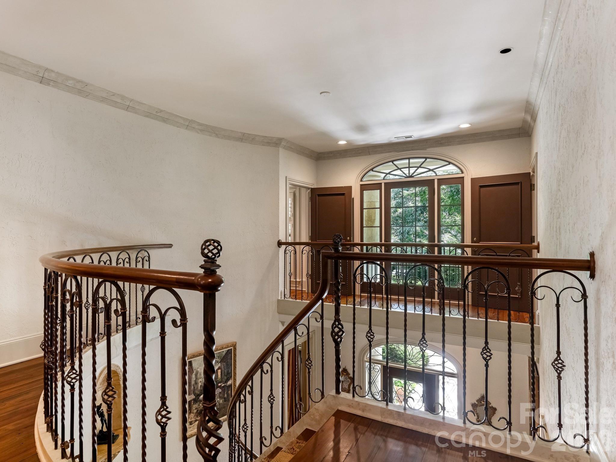 4523 Fox Brook Lane — Charlotte