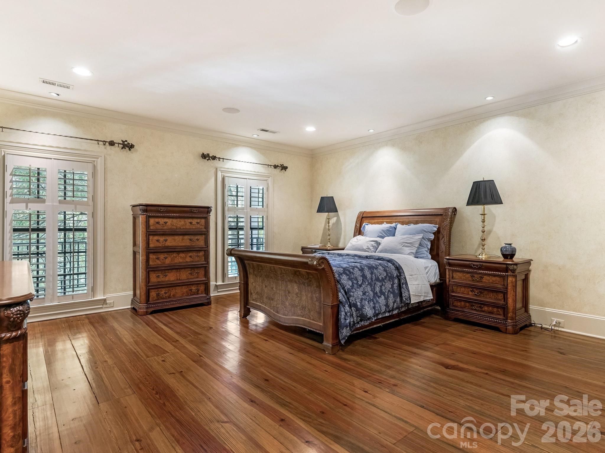 4523 Fox Brook Lane — Charlotte