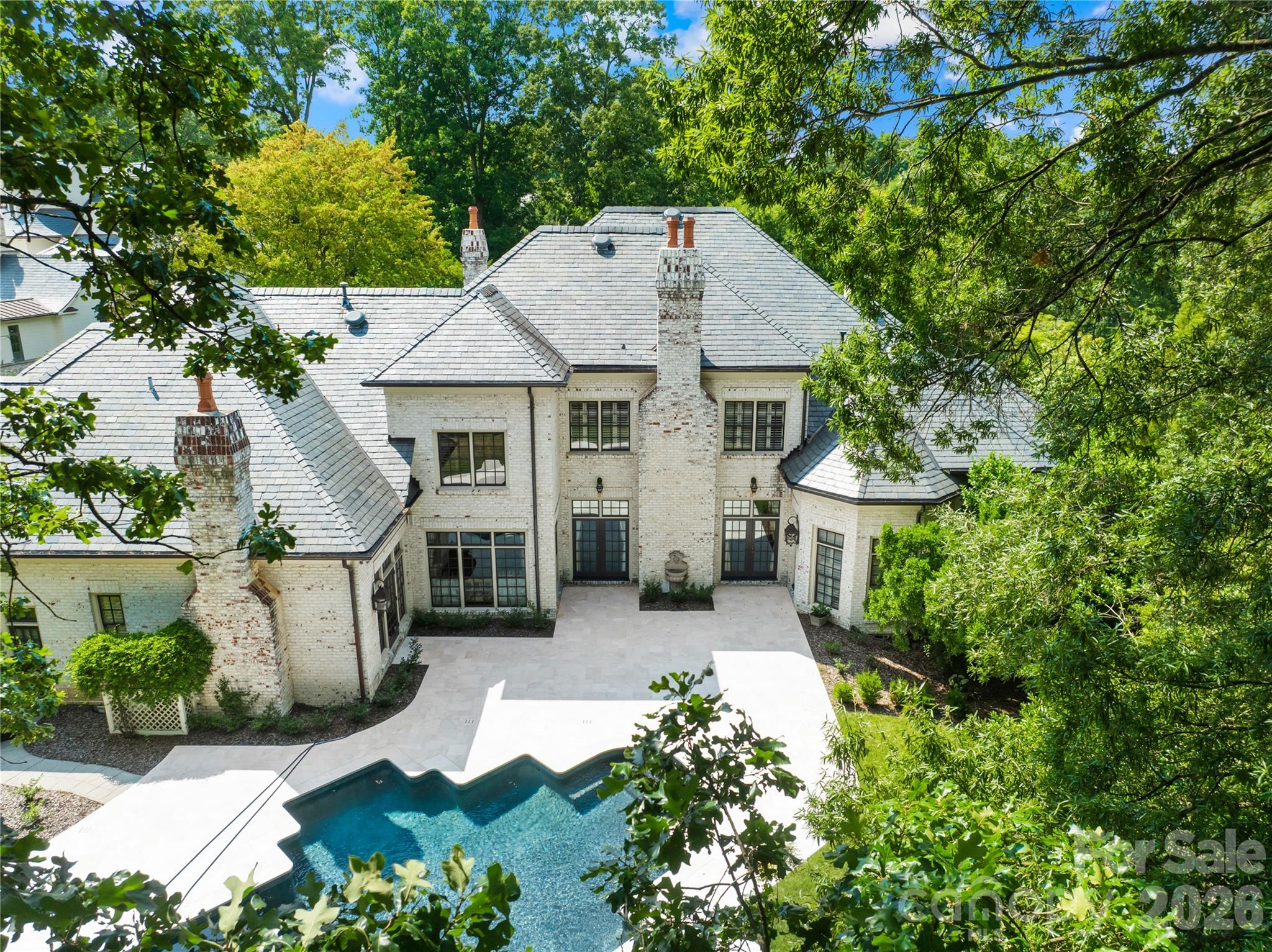 4523 Fox Brook Lane — Charlotte