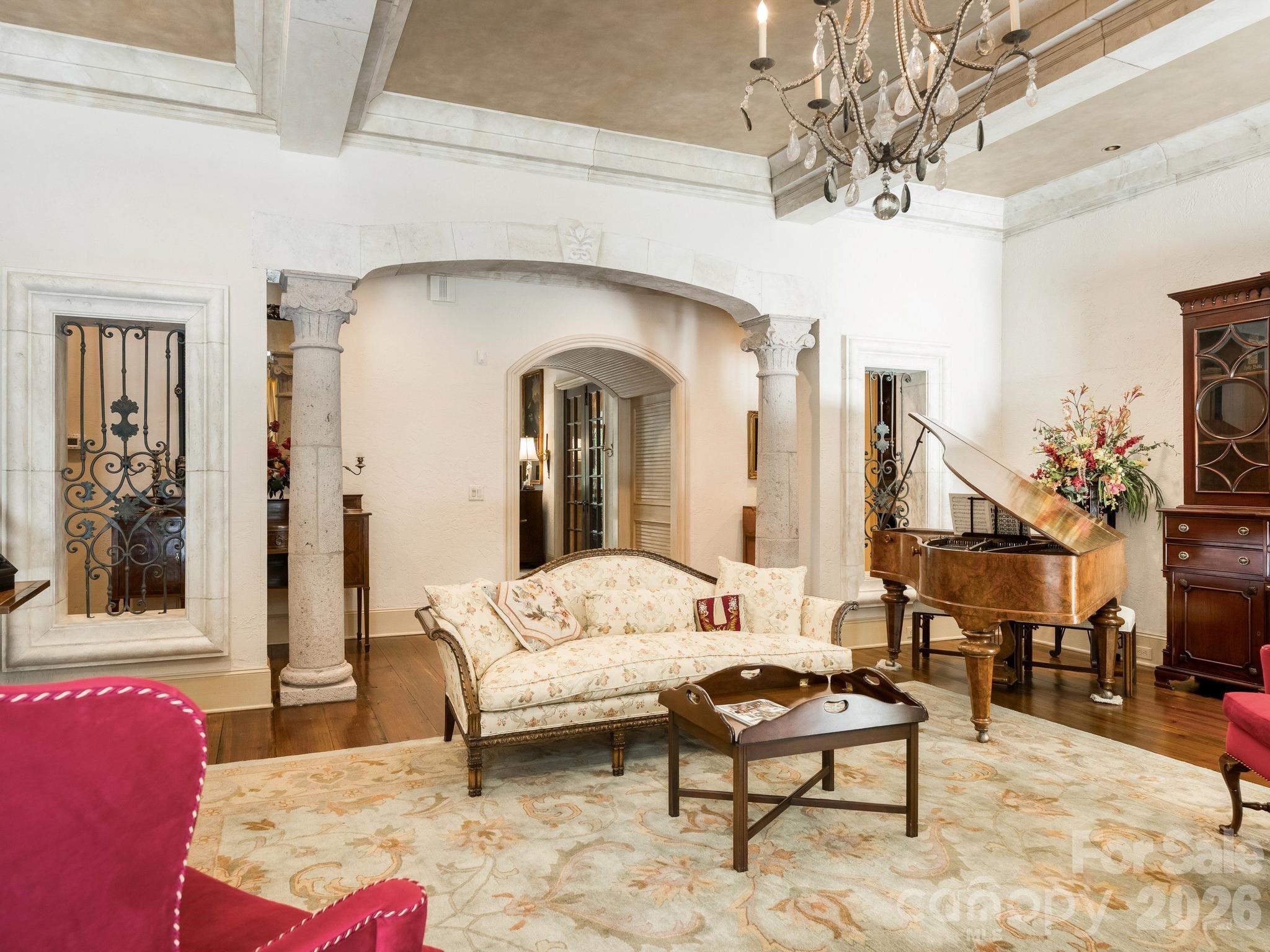 4523 Fox Brook Lane — Charlotte