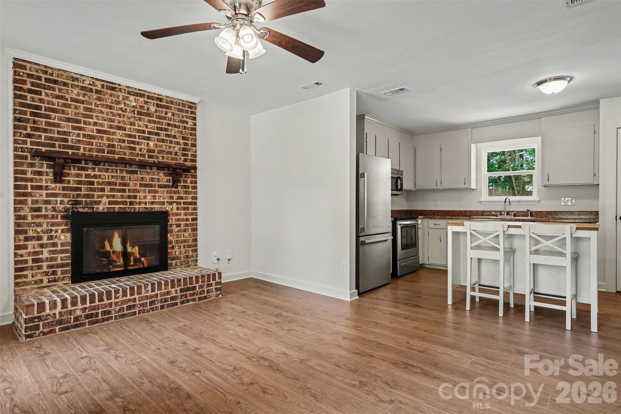 5301 Great Wagon Road — Charlotte