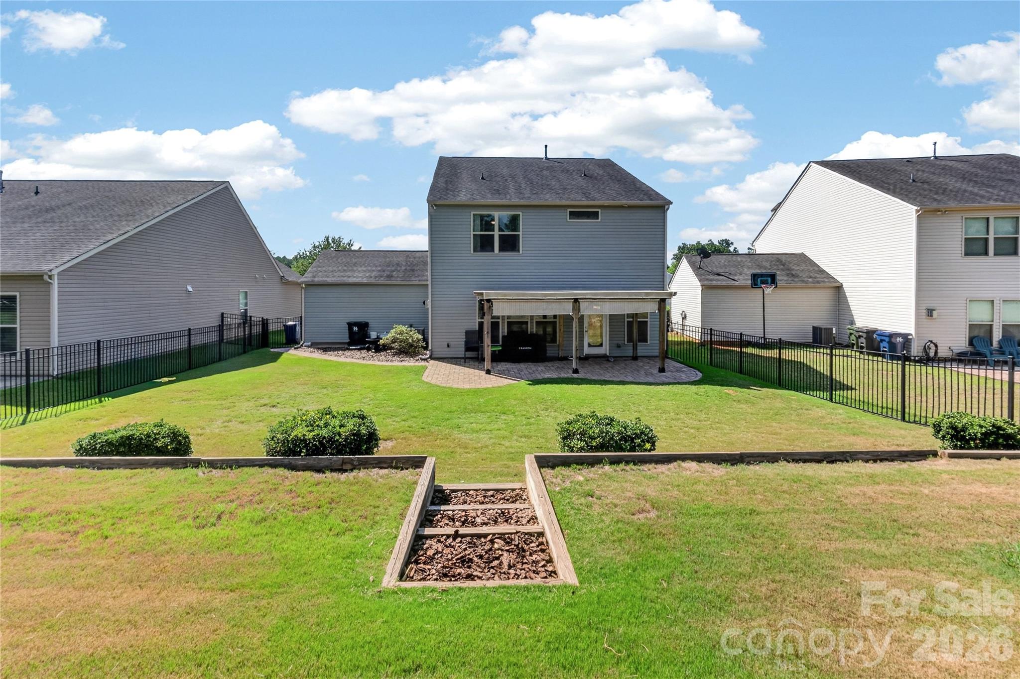 12649 Heritage Vista Drive — Huntersville