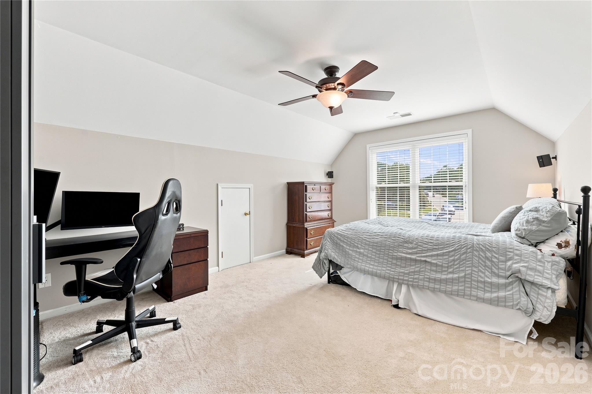 8600 Fieldcroft Drive — Charlotte