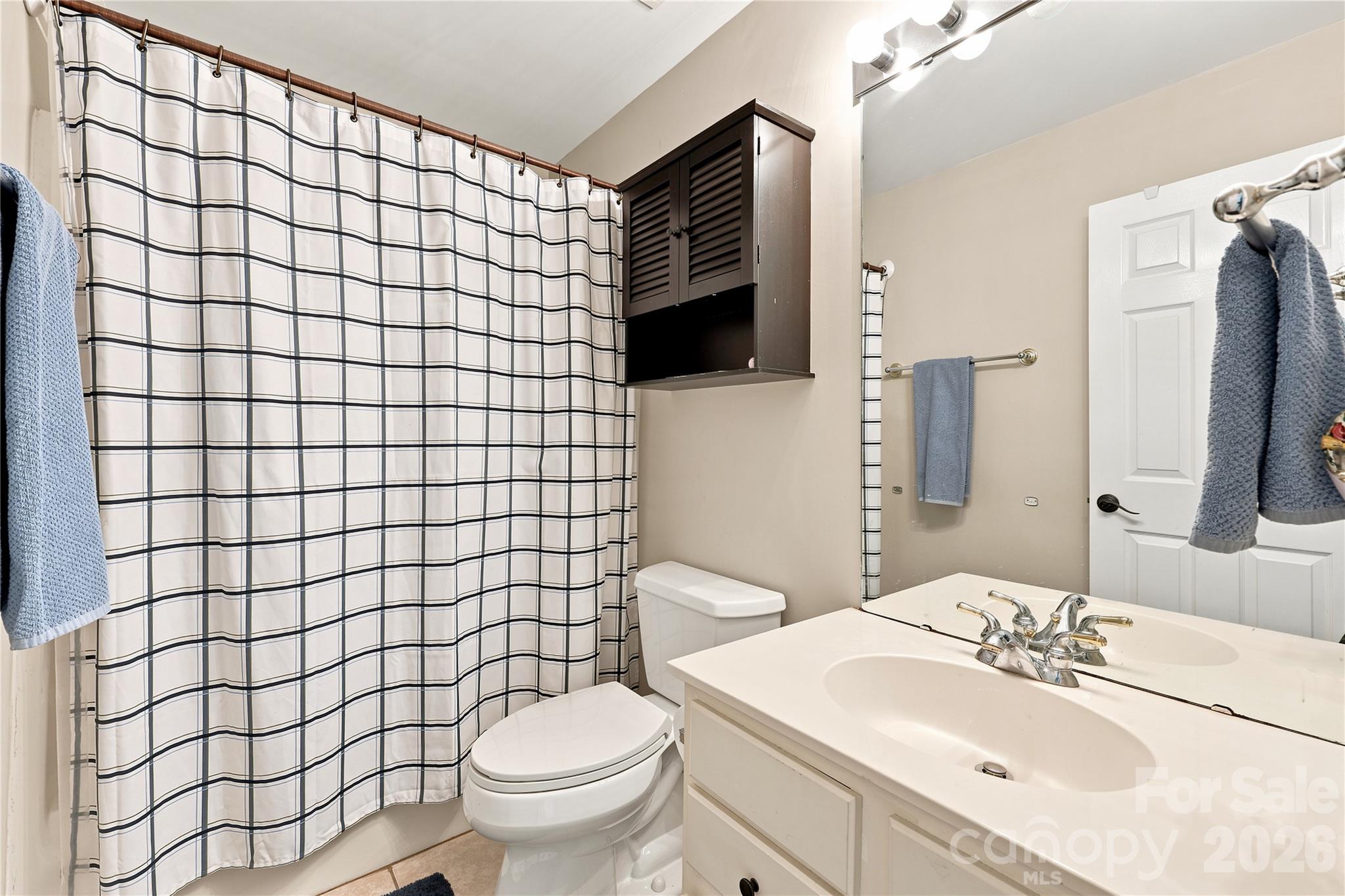 8600 Fieldcroft Drive — Charlotte