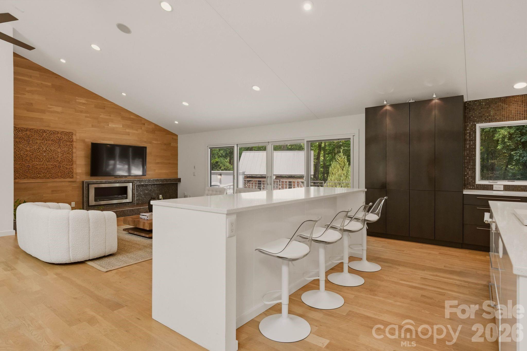 3200 Lazy Branch Road — Charlotte