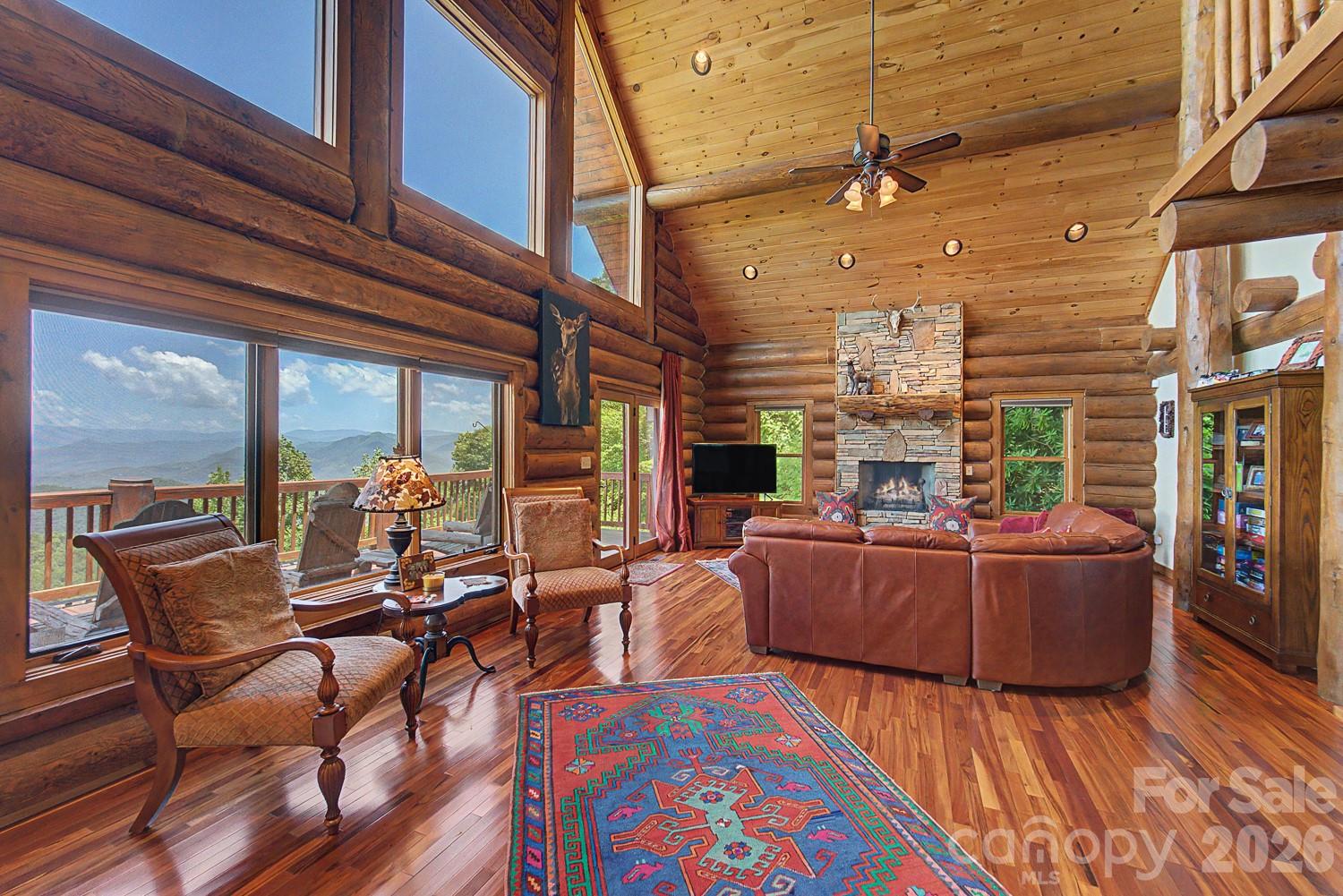 92 Falcons Peak Lane — Whittier