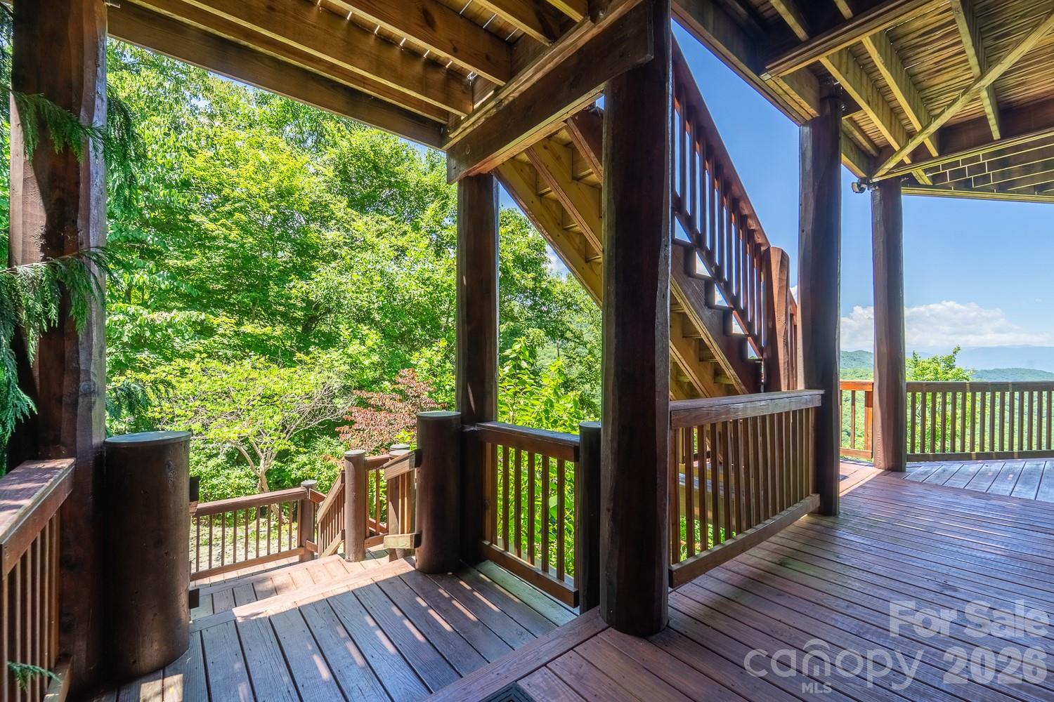 92 Falcons Peak Lane — Whittier