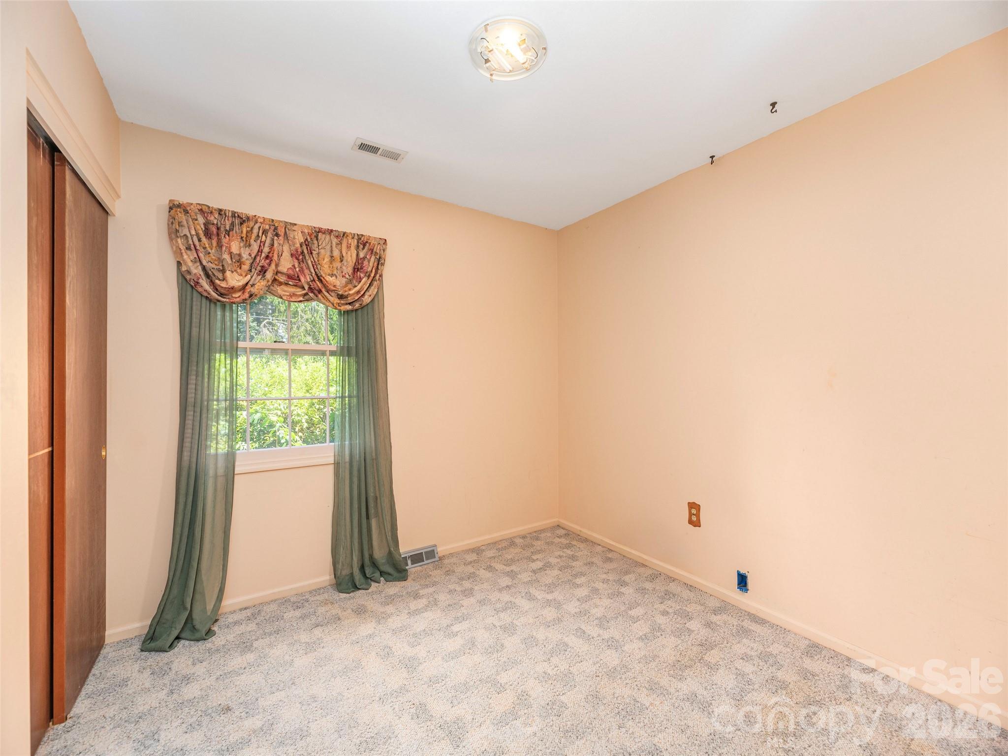 25 Laurel Park Drive — Arden