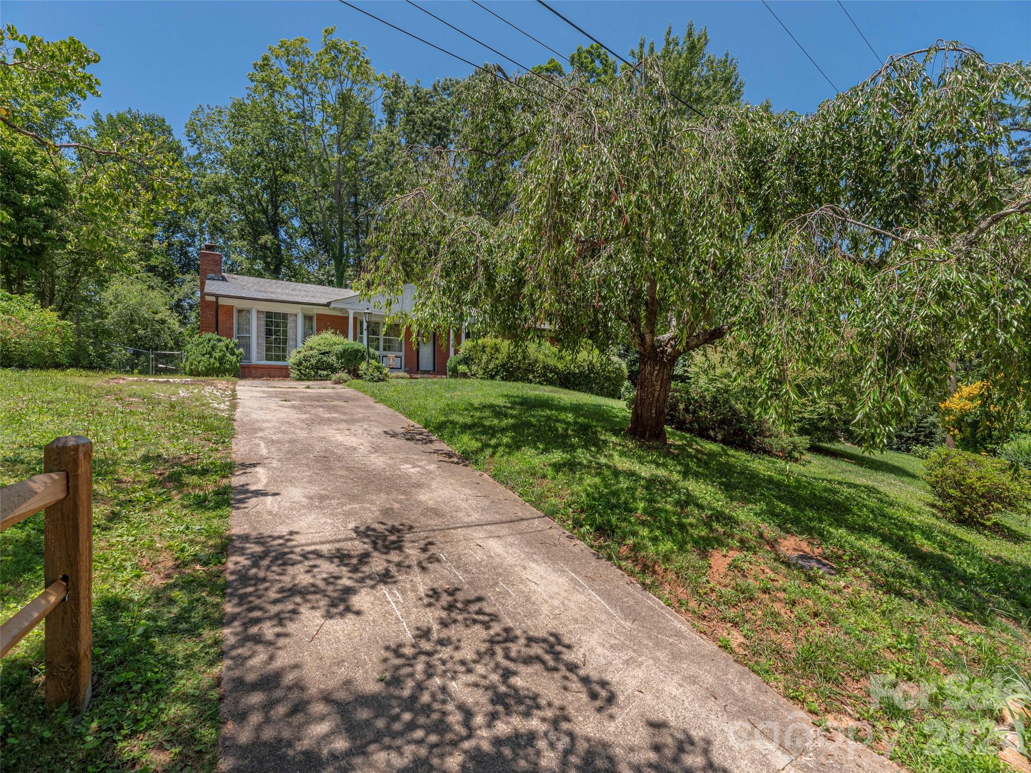 25 Laurel Park Drive — Arden