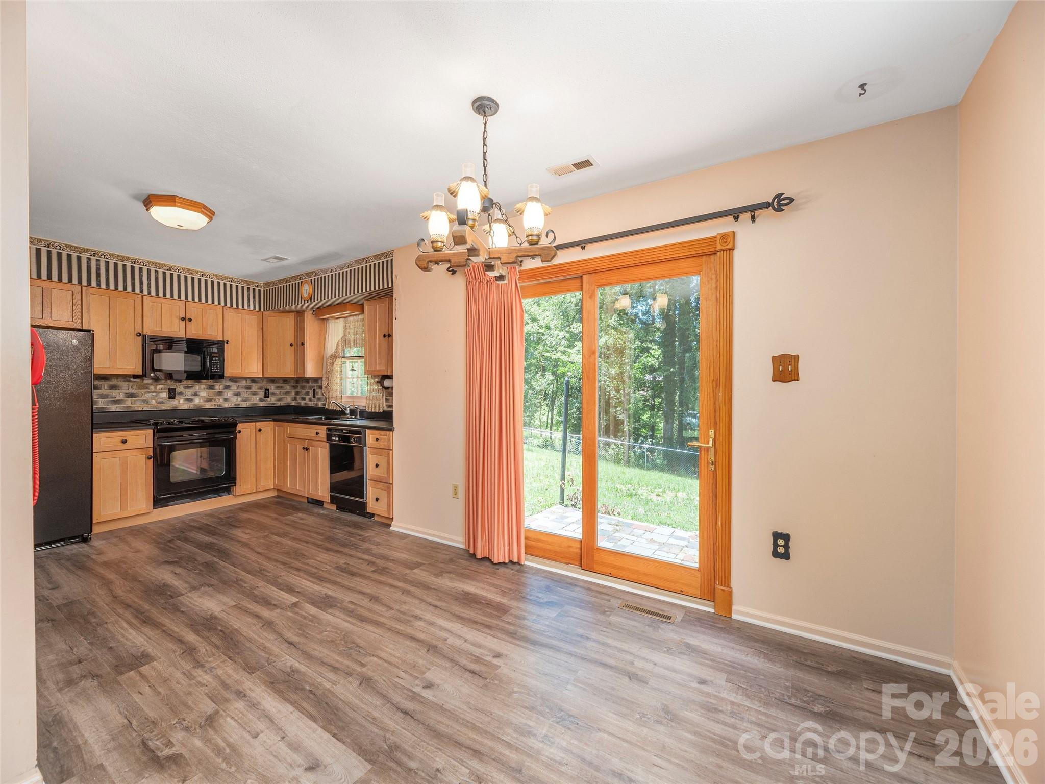 25 Laurel Park Drive — Arden