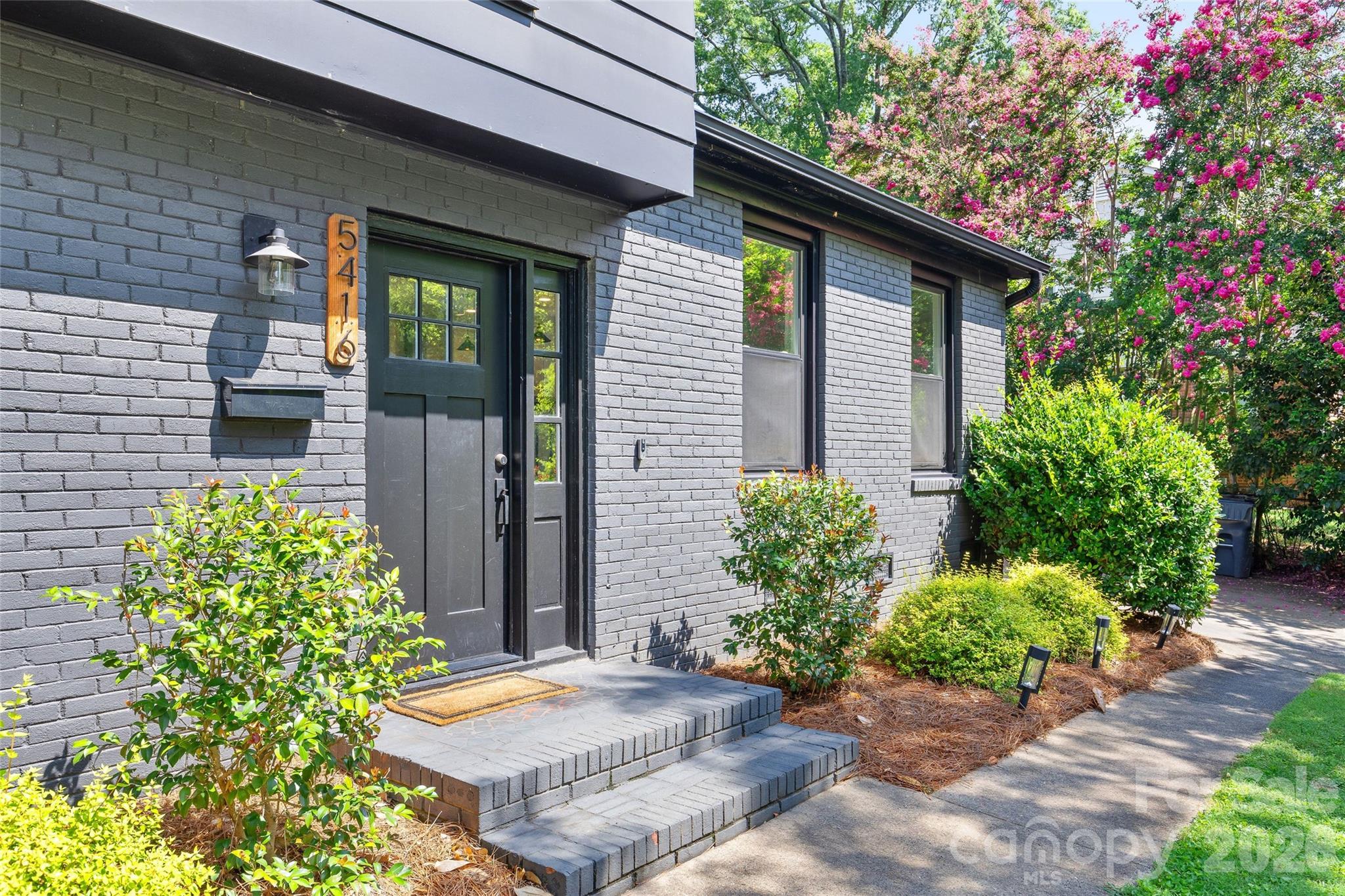 5416 Londonderry Road — Charlotte