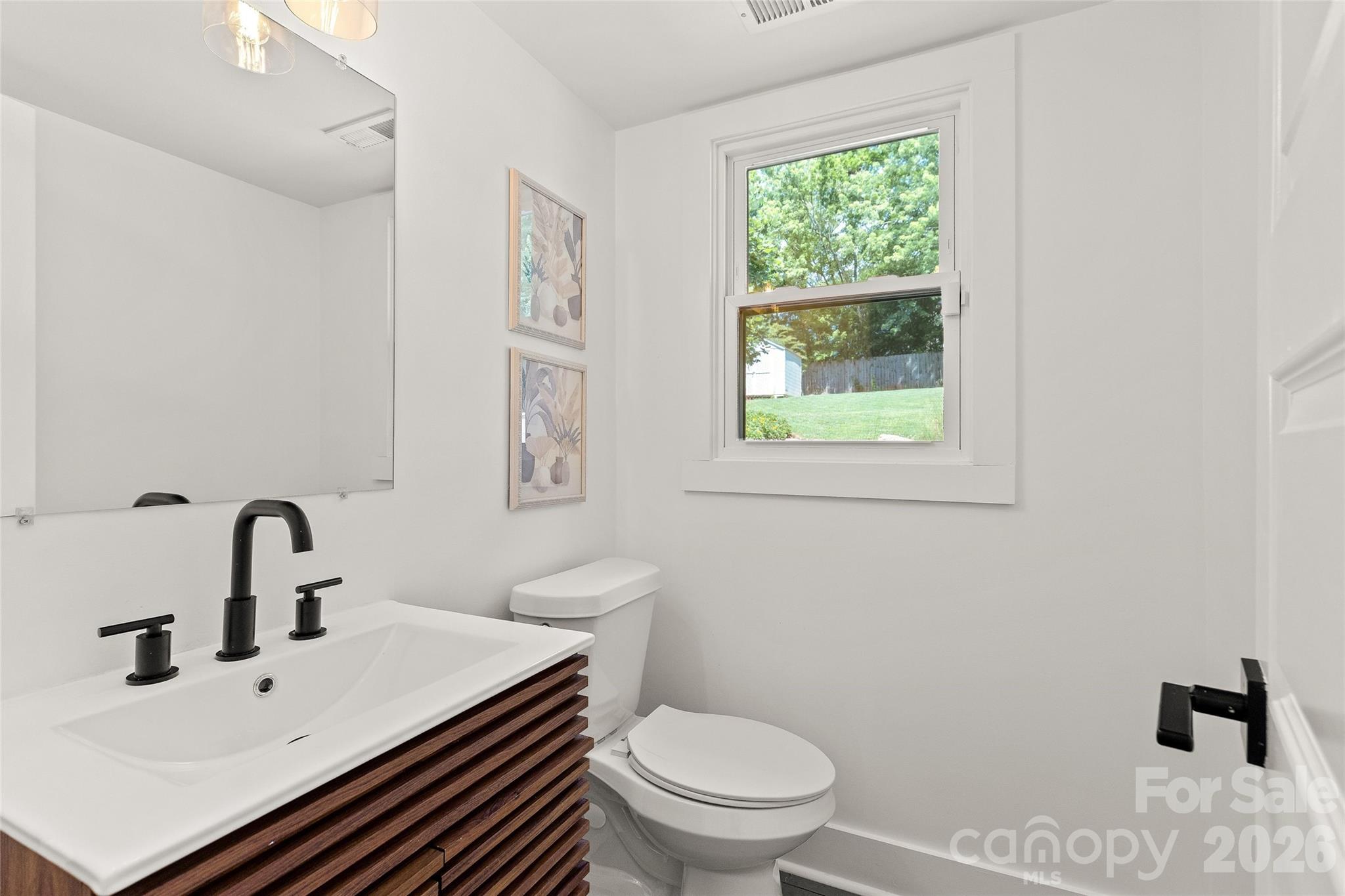 5416 Londonderry Road — Charlotte
