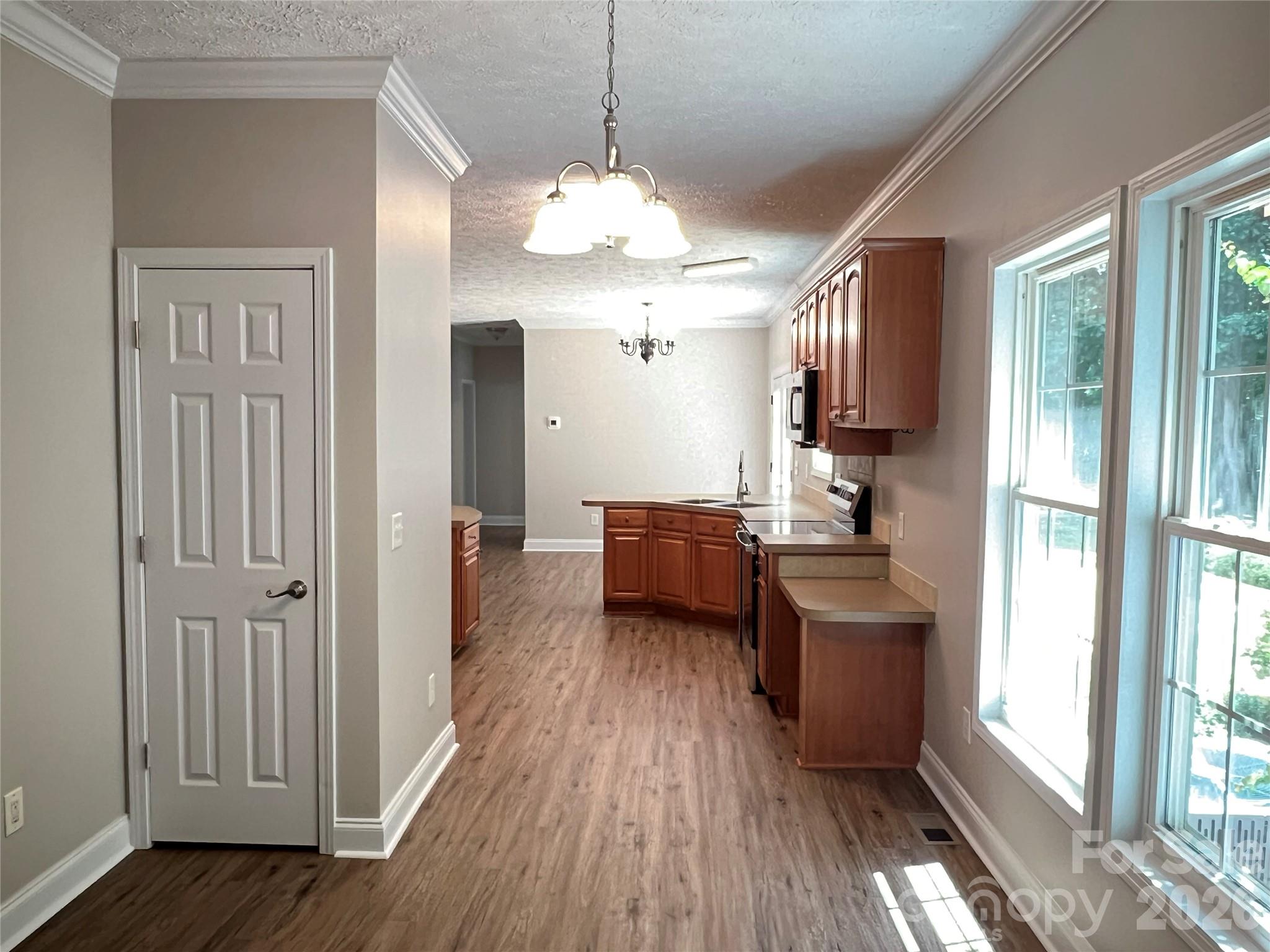 245 Jermane Road — New London