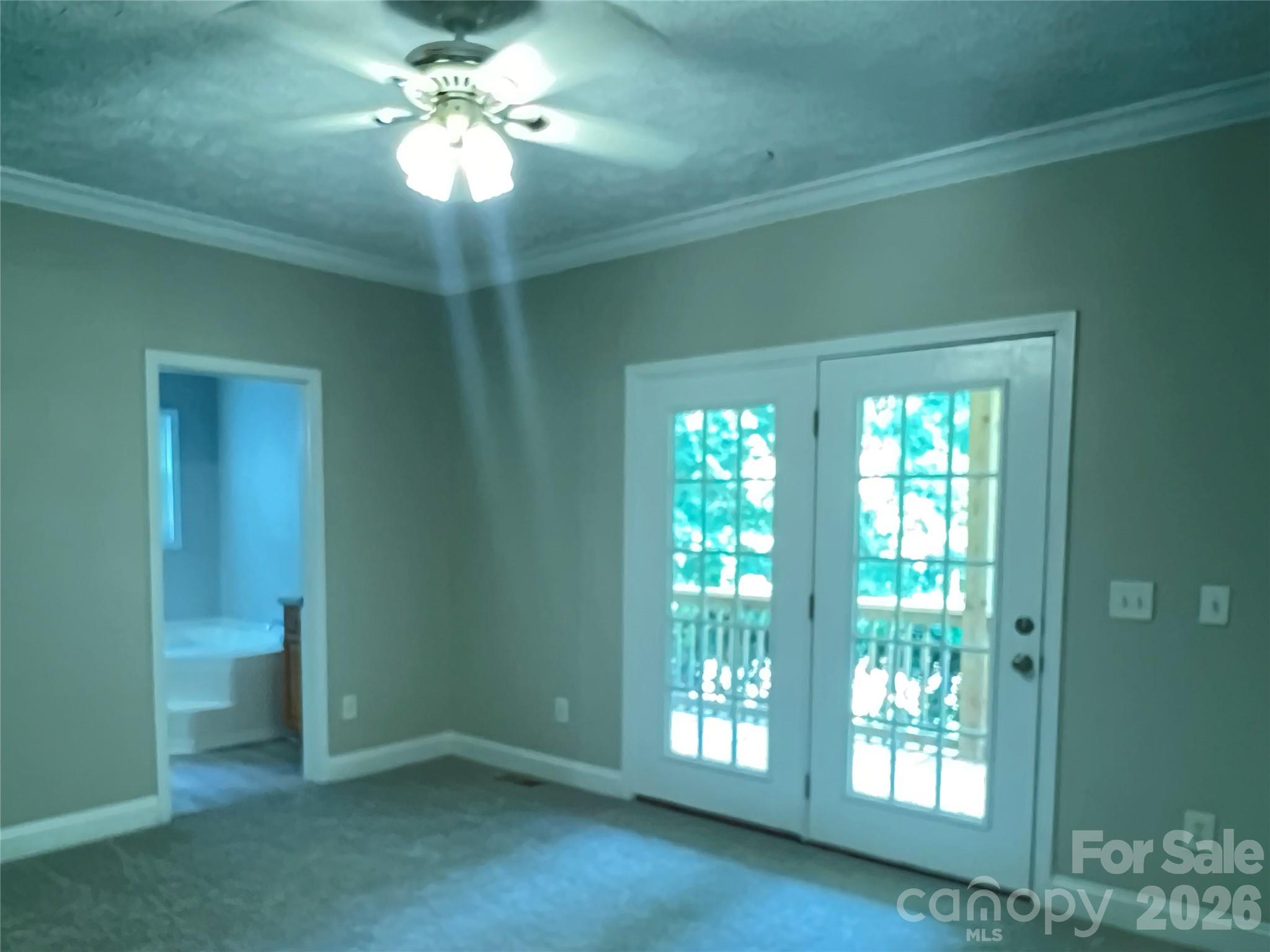 245 Jermane Road — New London