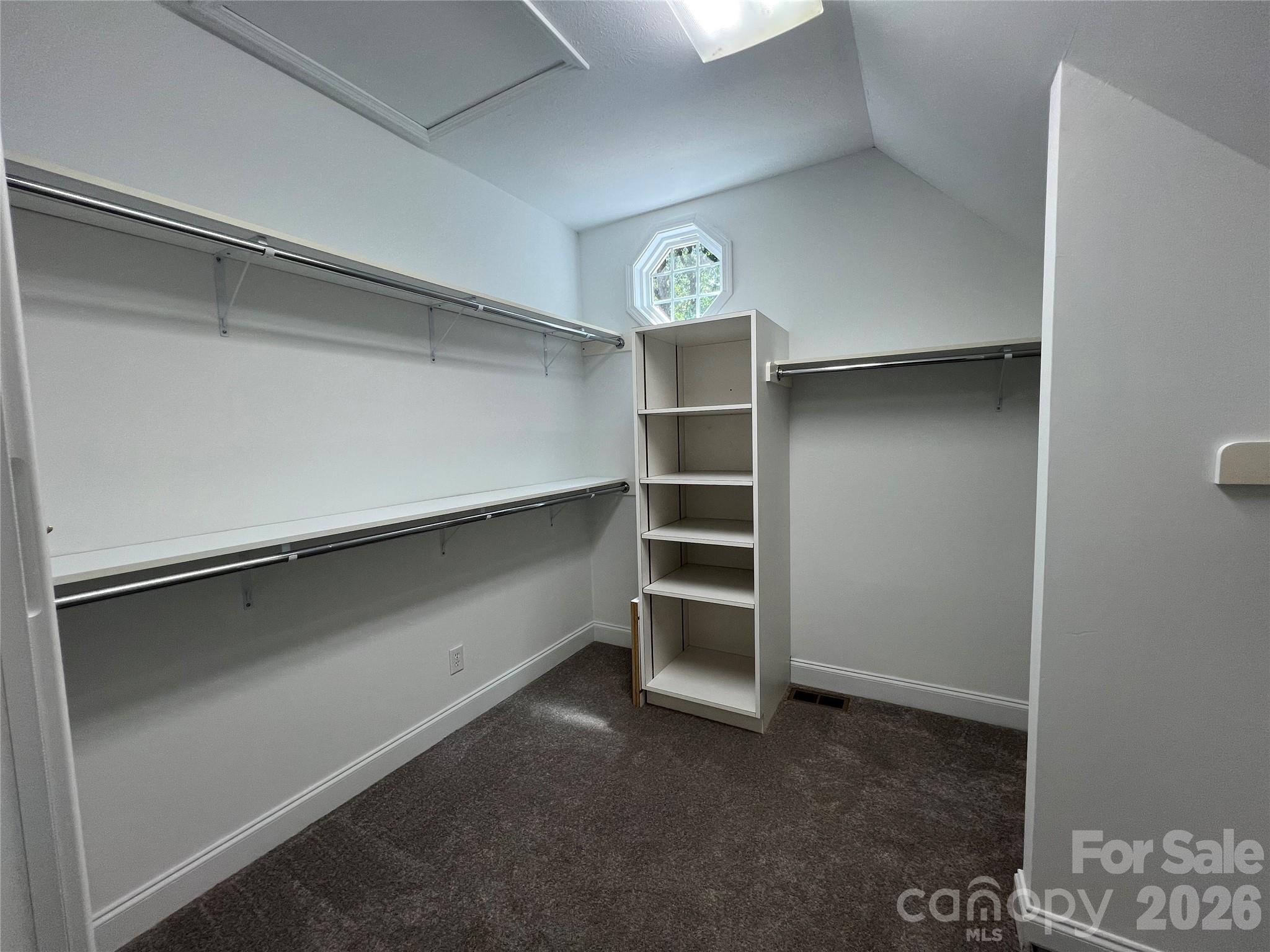 245 Jermane Road — New London