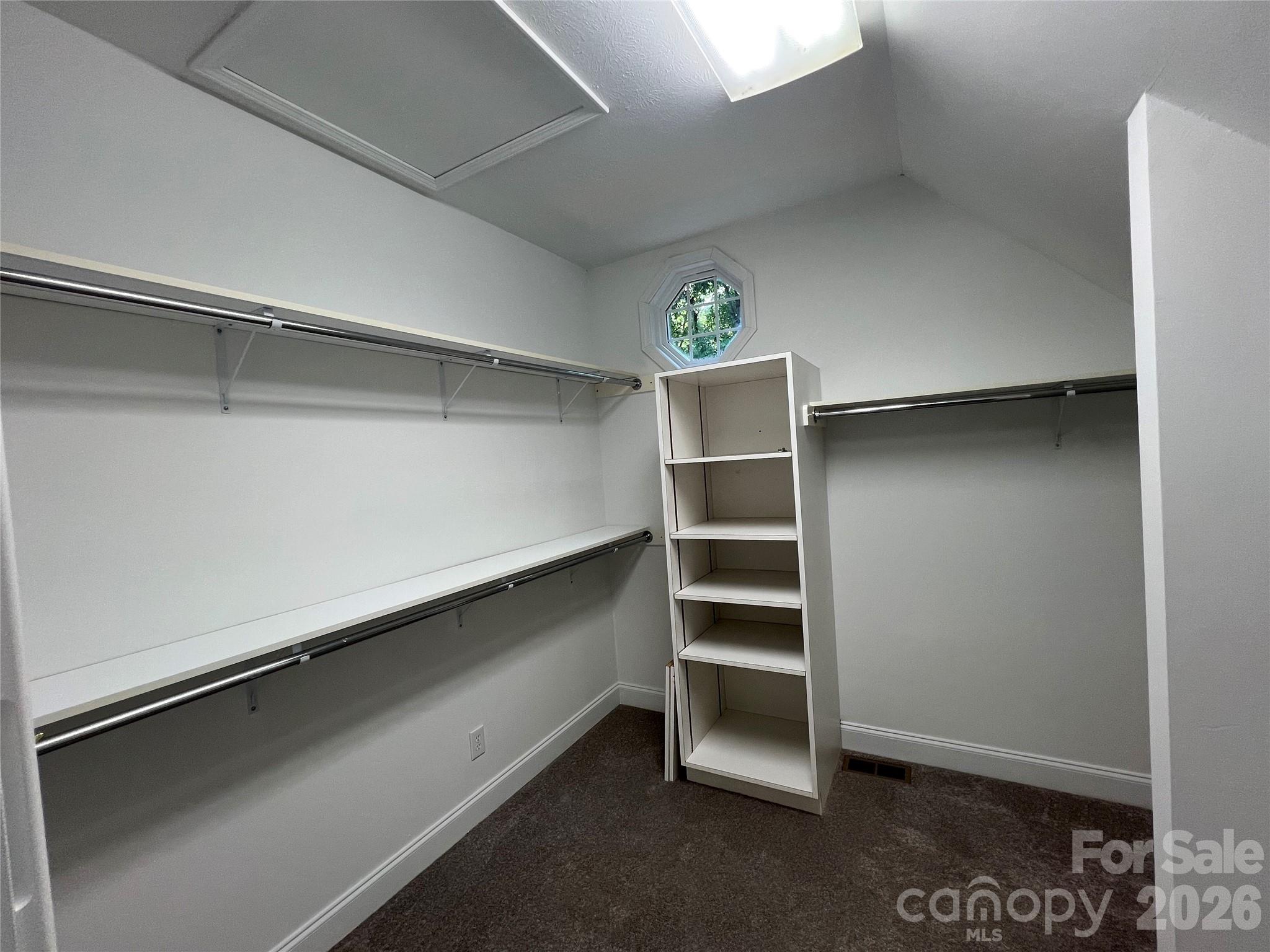 245 Jermane Road — New London