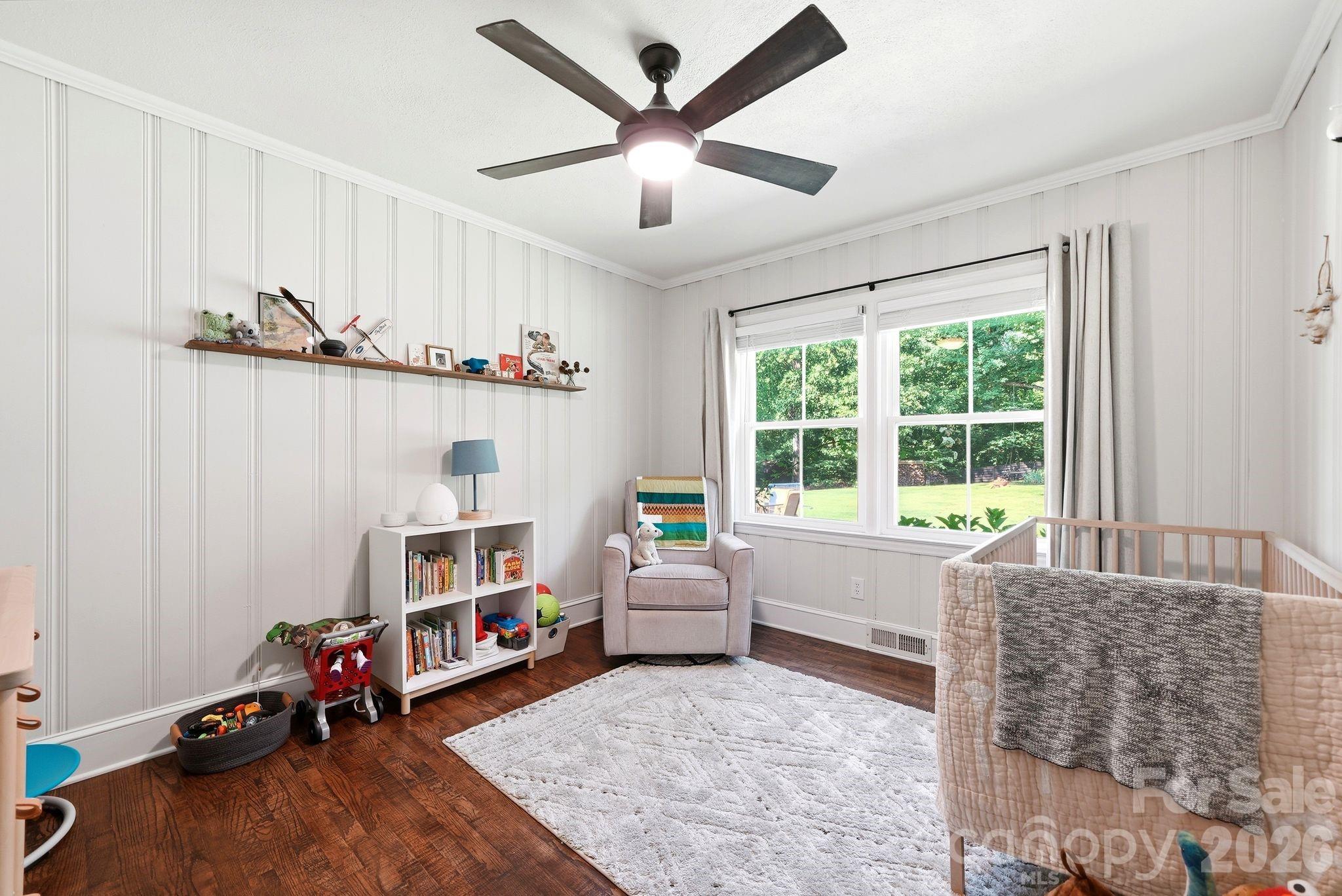 6409 Woodland Circle — Charlotte