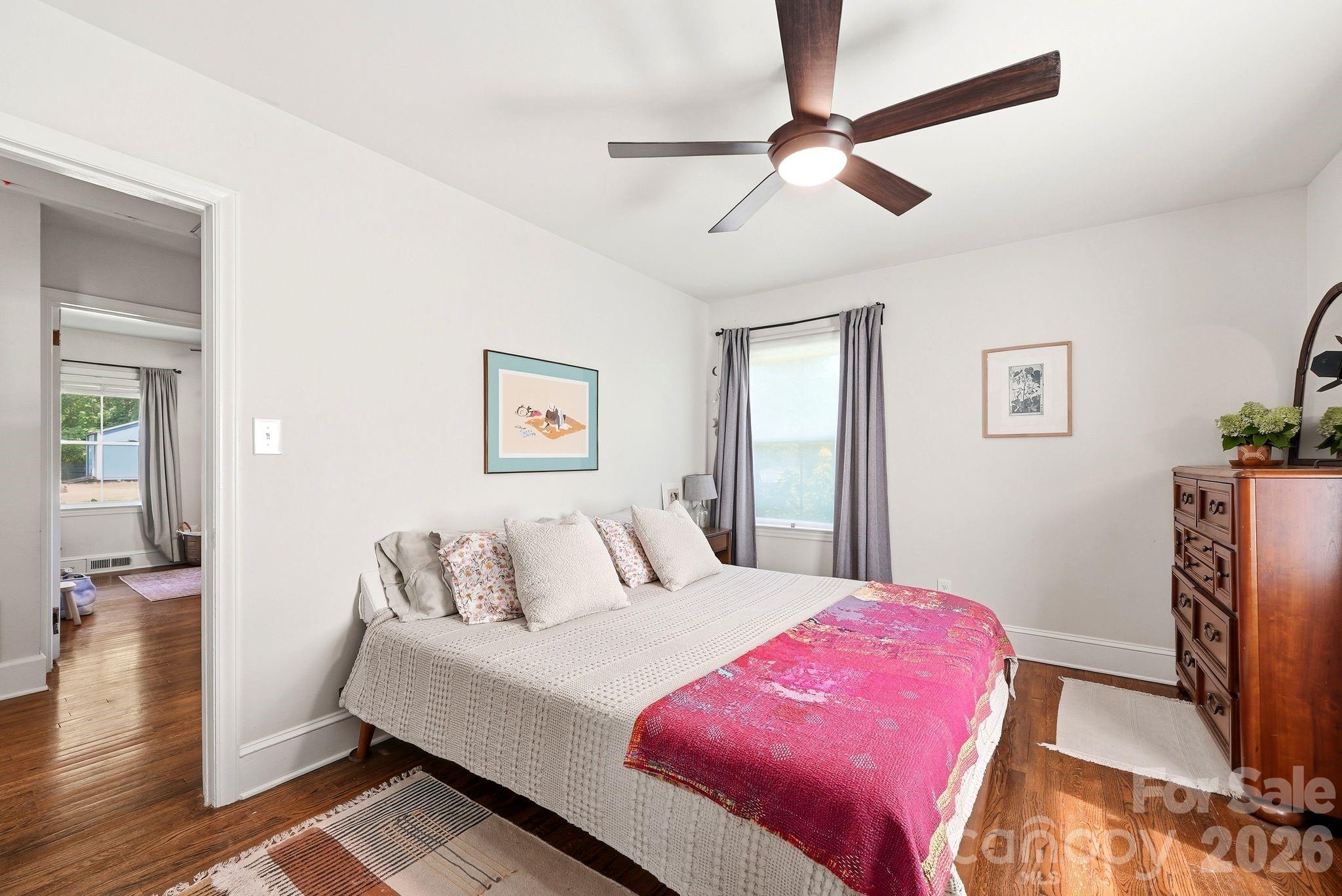 6409 Woodland Circle — Charlotte