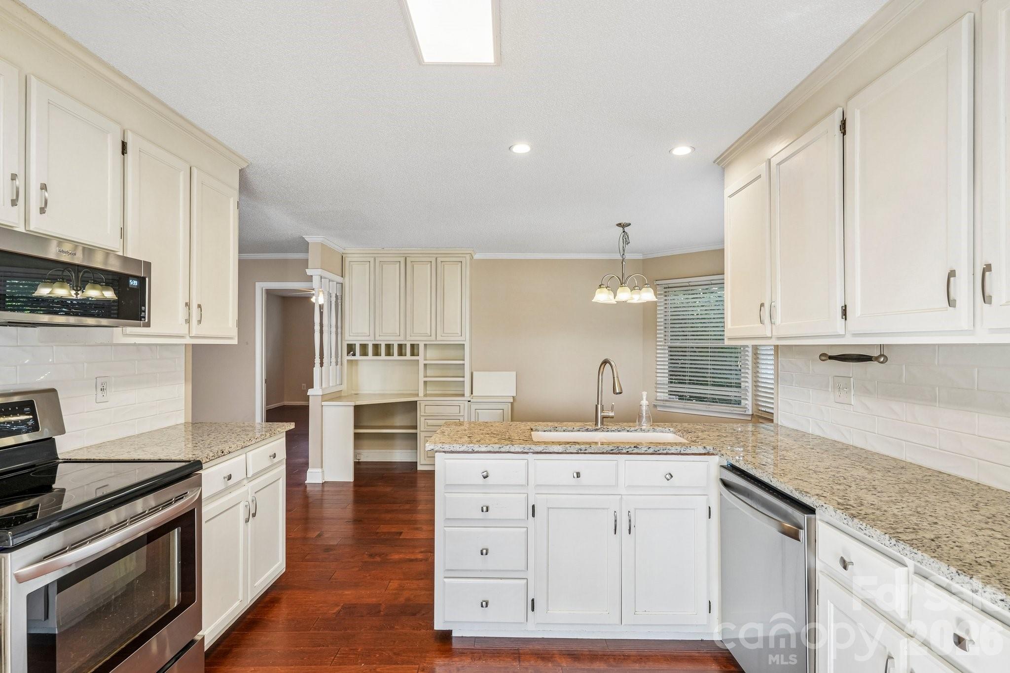 203 Royal Avenue — Albemarle