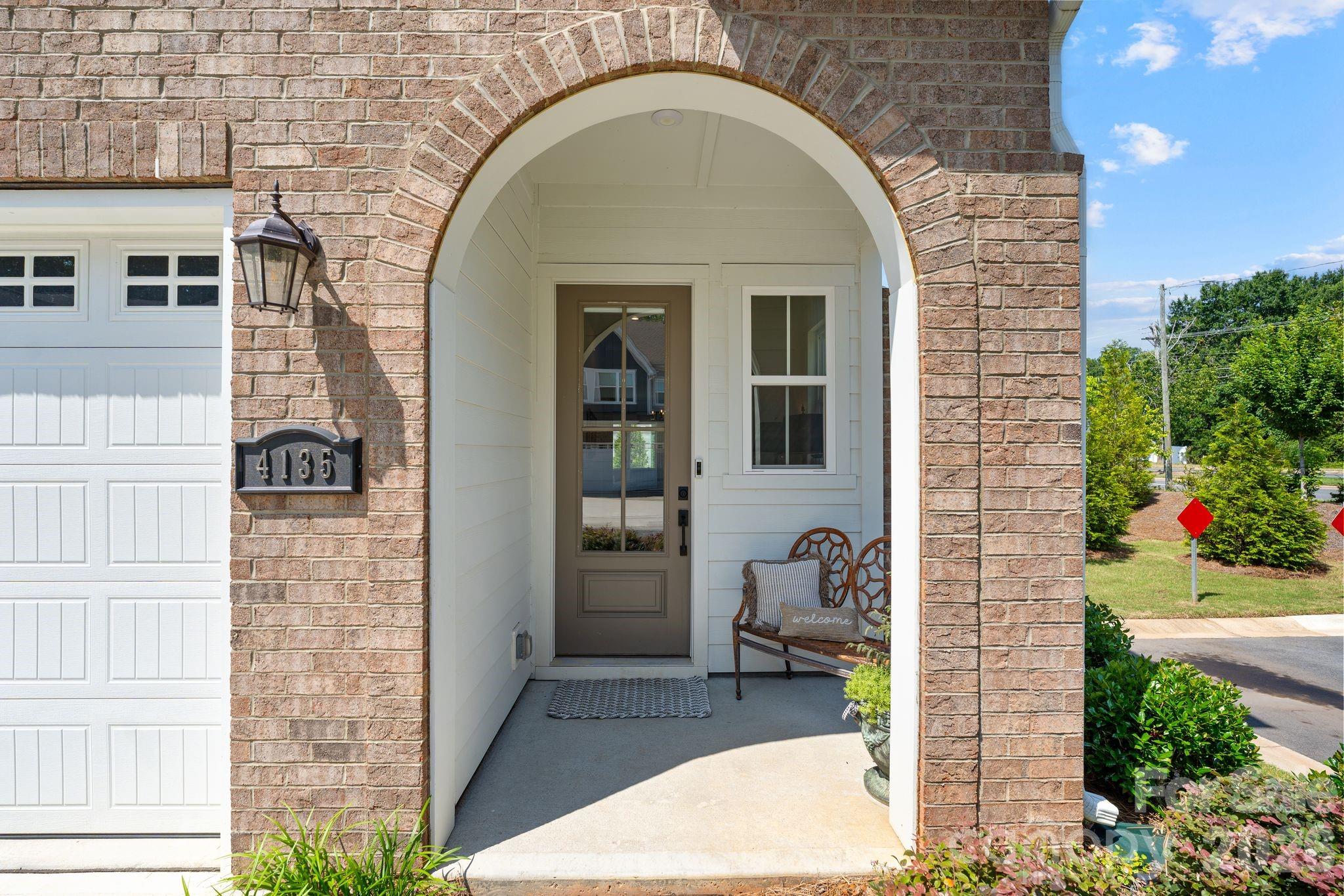 4135 Merkland Lane — Charlotte