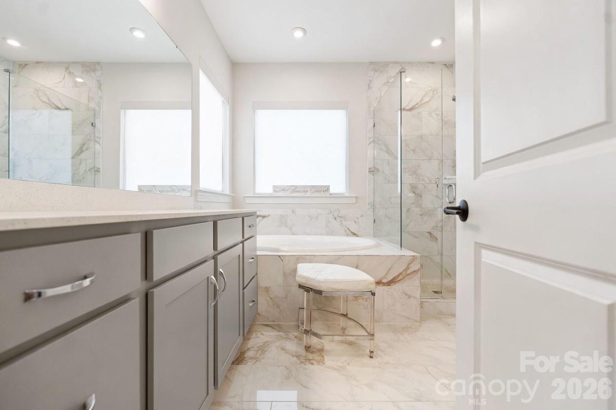 4135 Merkland Lane — Charlotte