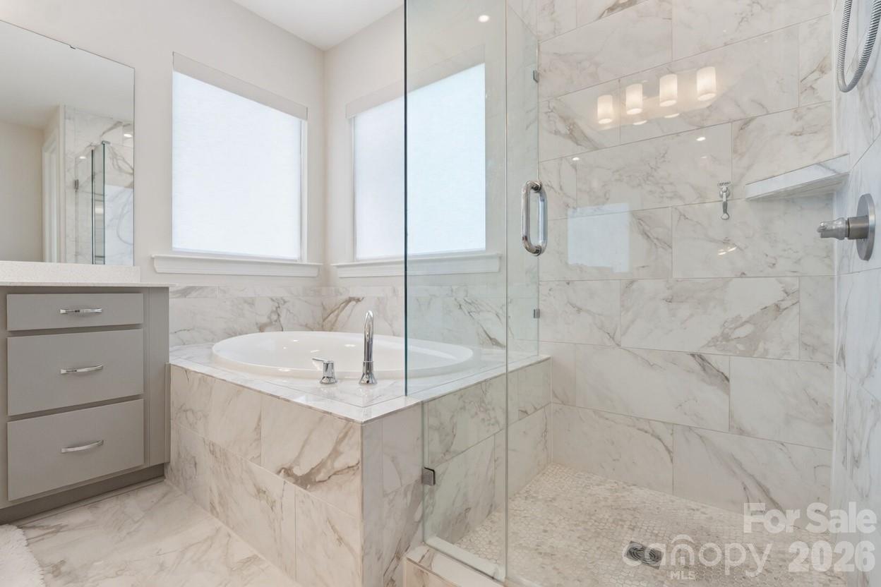 4135 Merkland Lane — Charlotte