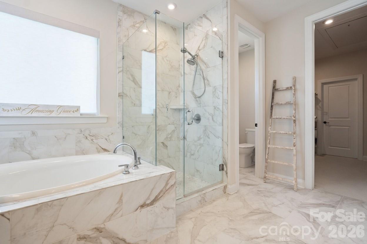4135 Merkland Lane — Charlotte