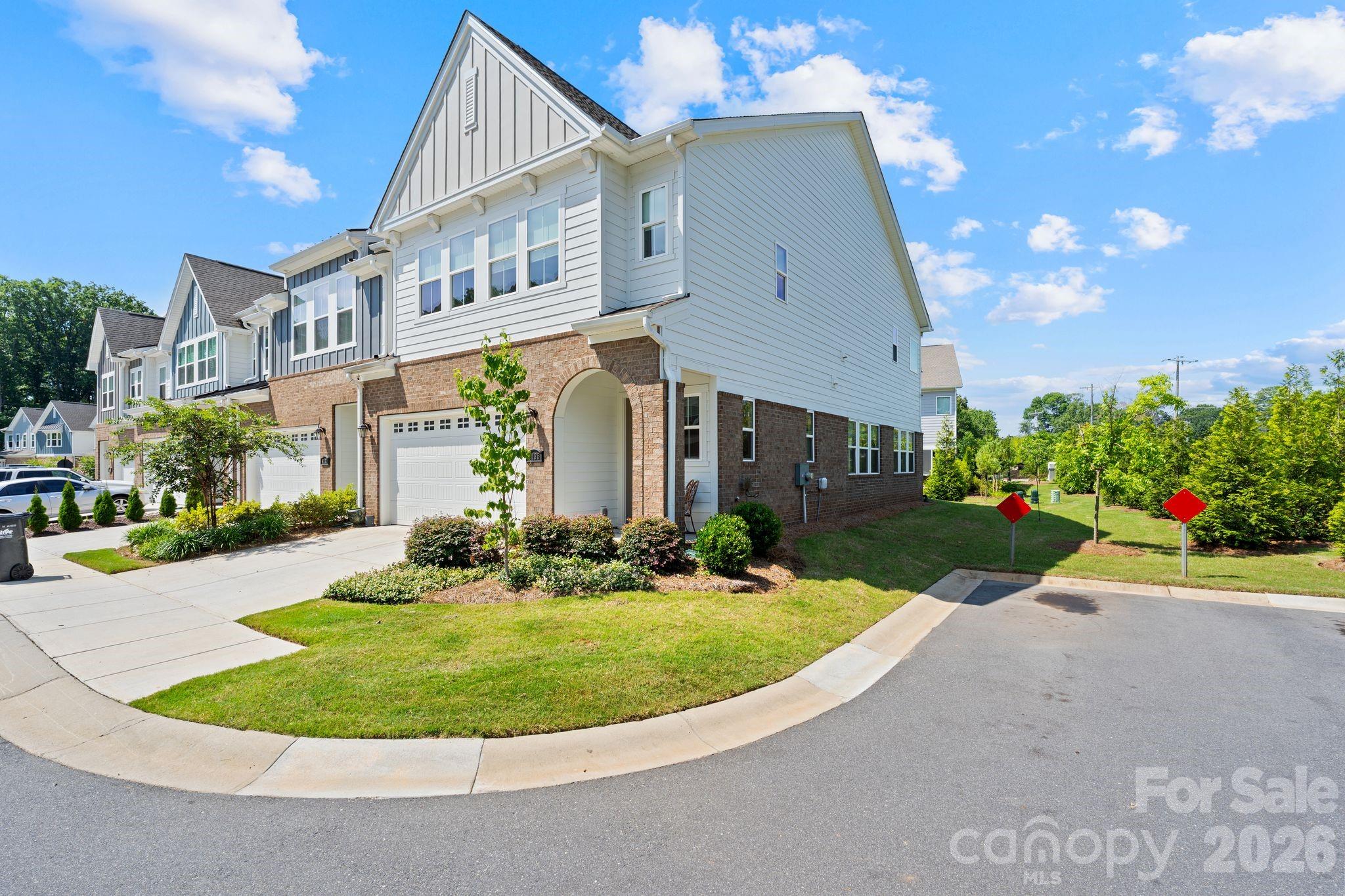 4135 Merkland Lane — Charlotte
