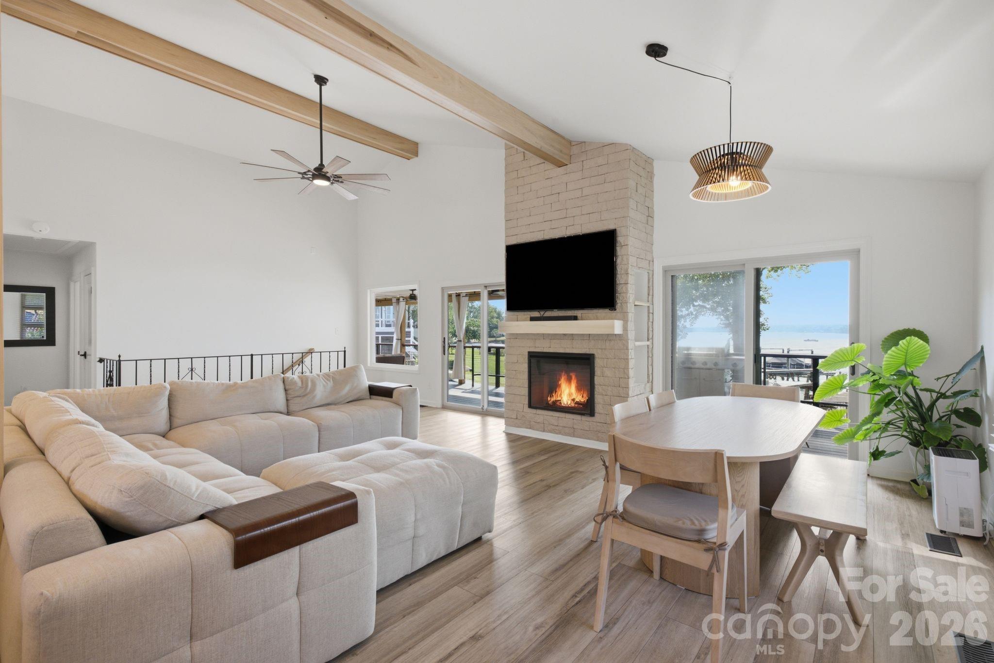 21101 Island Forest Drive — Cornelius