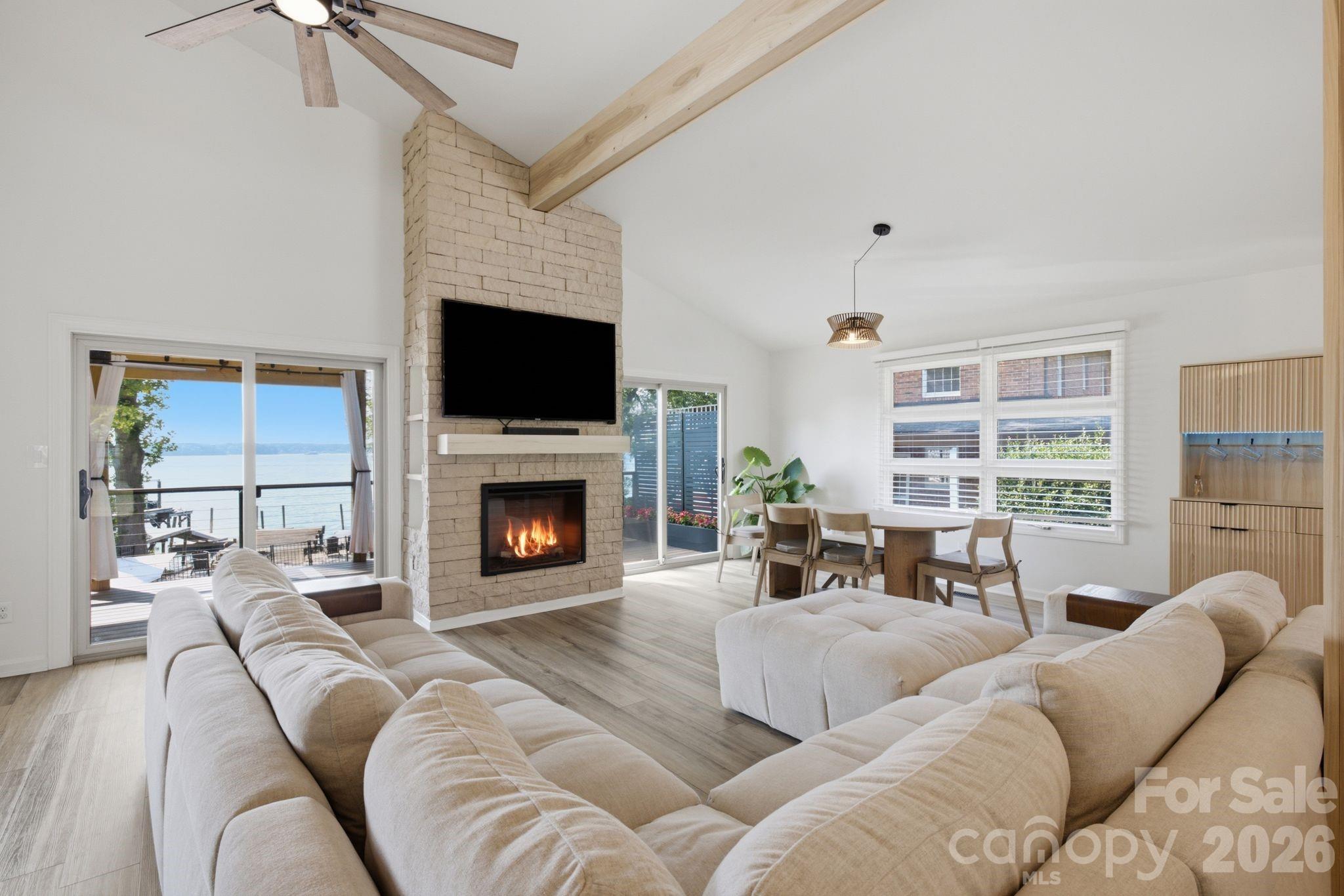 21101 Island Forest Drive — Cornelius