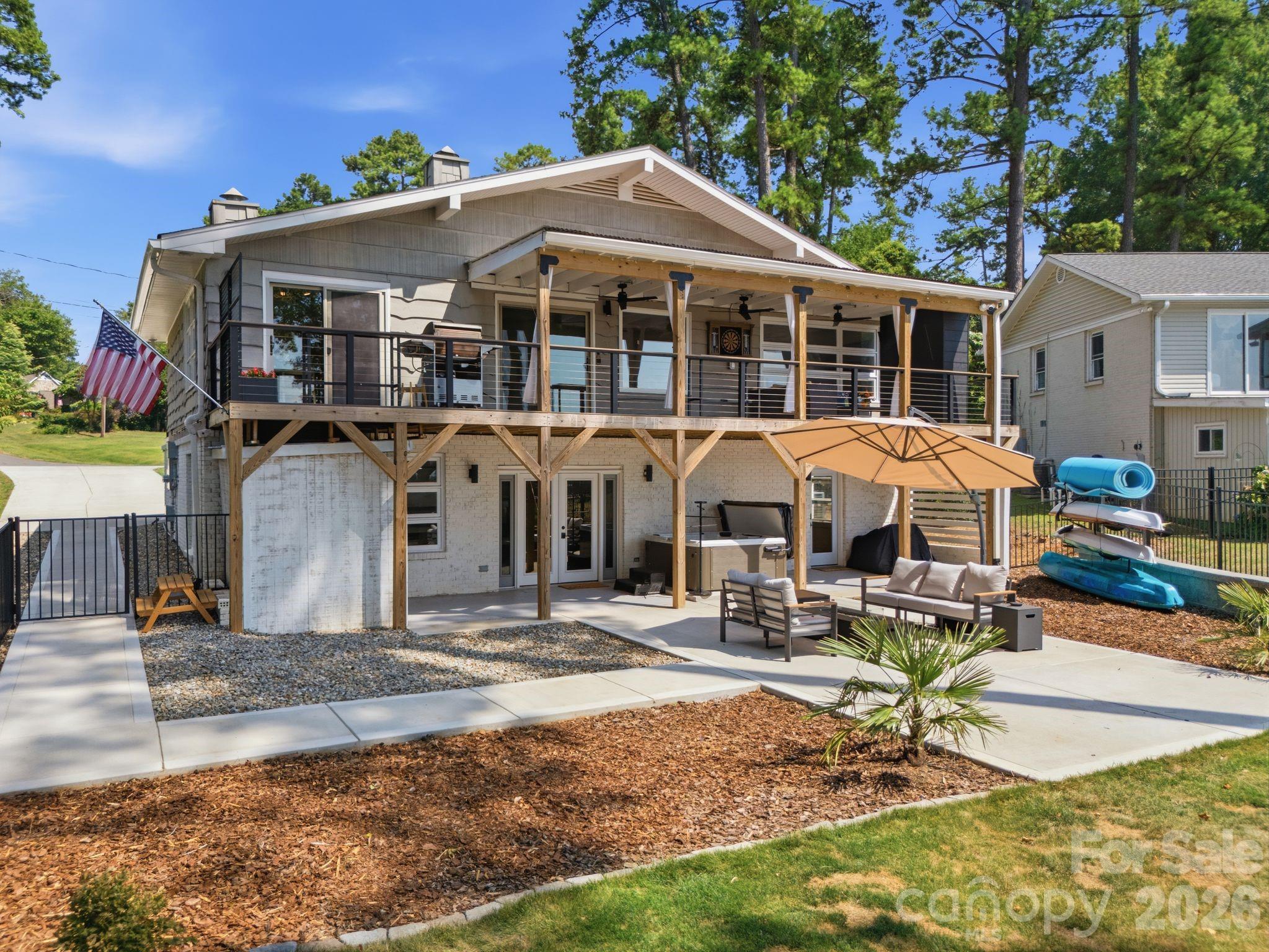 21101 Island Forest Drive — Cornelius