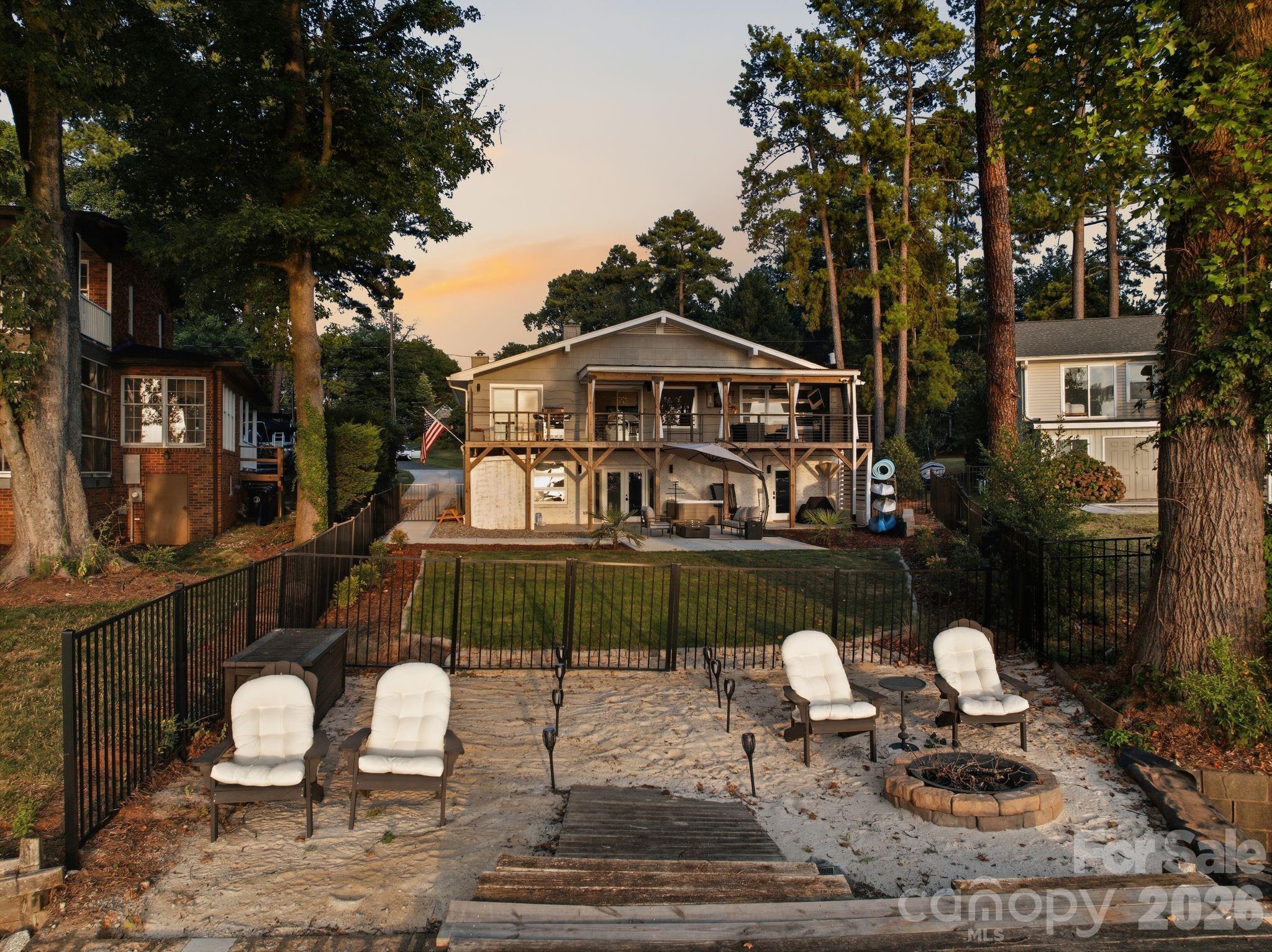 21101 Island Forest Drive — Cornelius