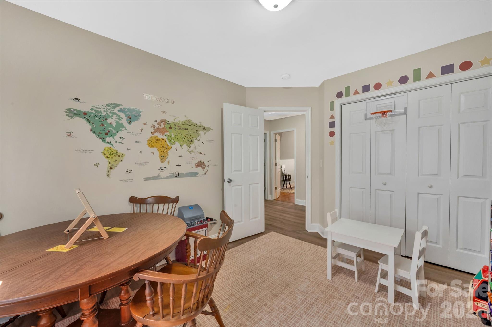 2114 Pinnacle View Drive — Kings Mountain
