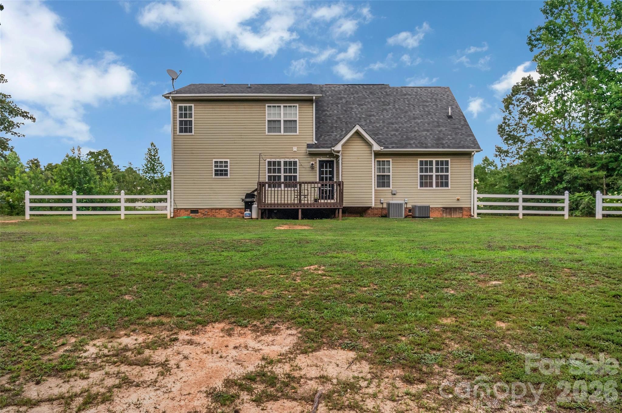 2114 Pinnacle View Drive — Kings Mountain