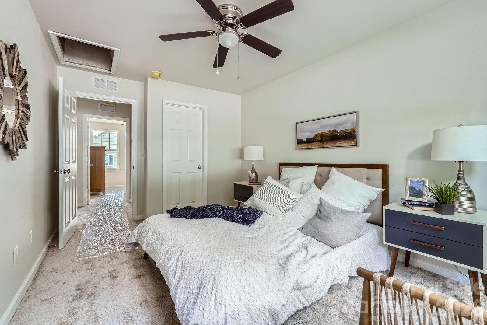 1610 Ct Brooks Circle — Charlotte