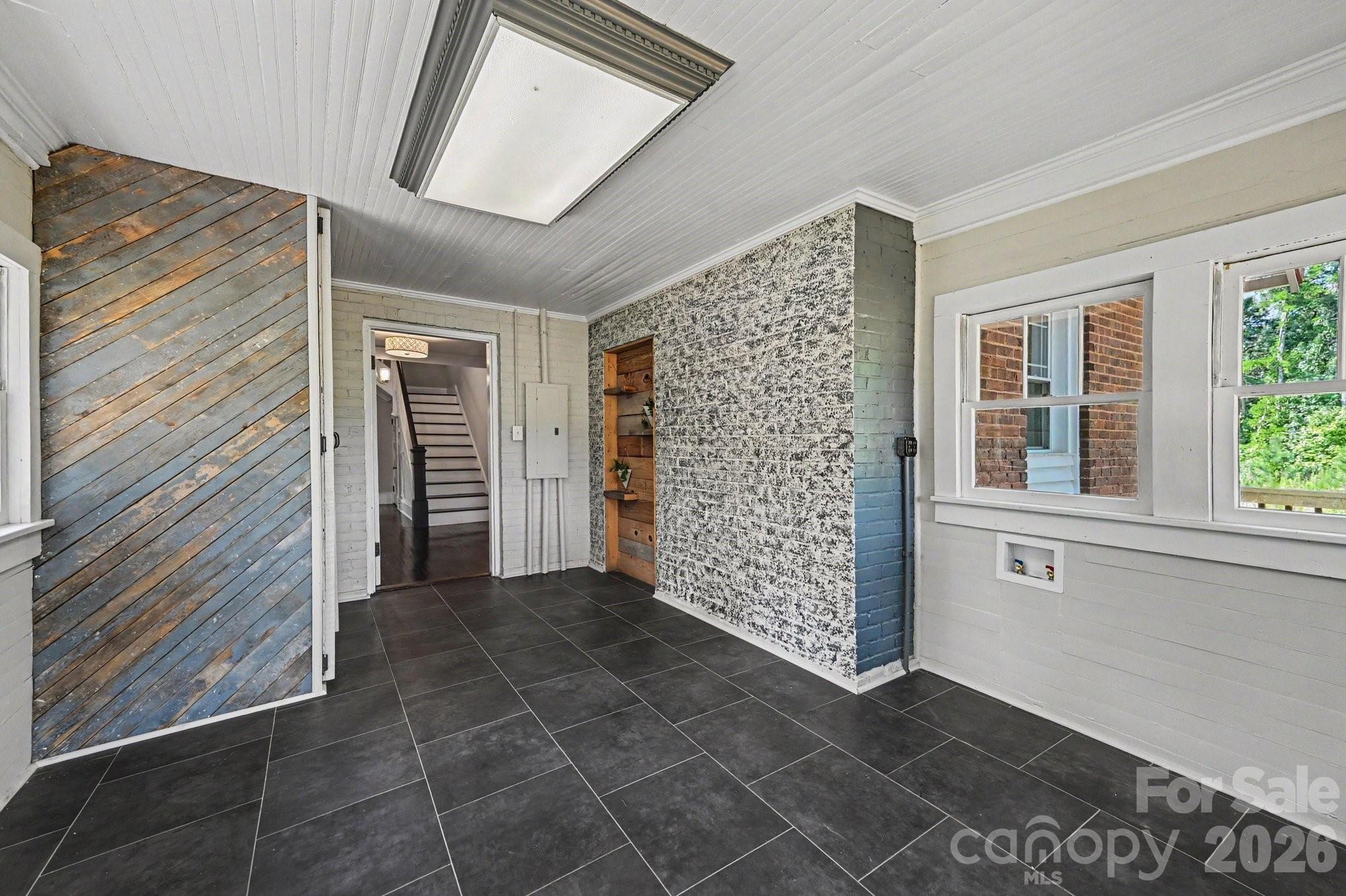 1675 N Main Street — China Grove