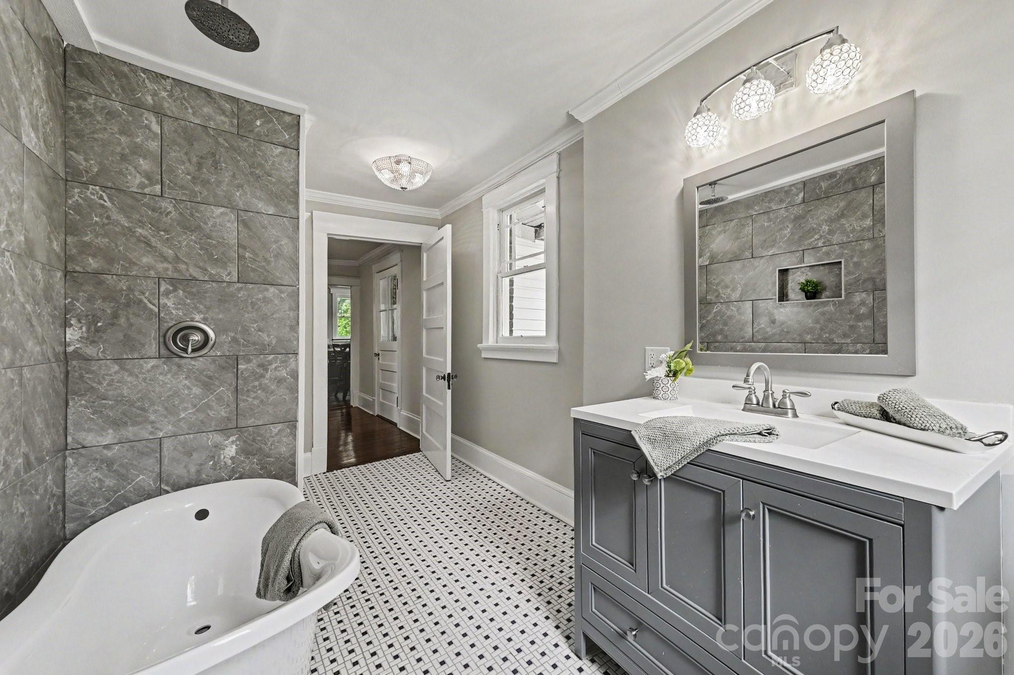 1675 N Main Street — China Grove